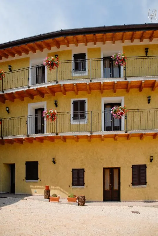 Property building in Agriturismo Rocca Dei Marchesi