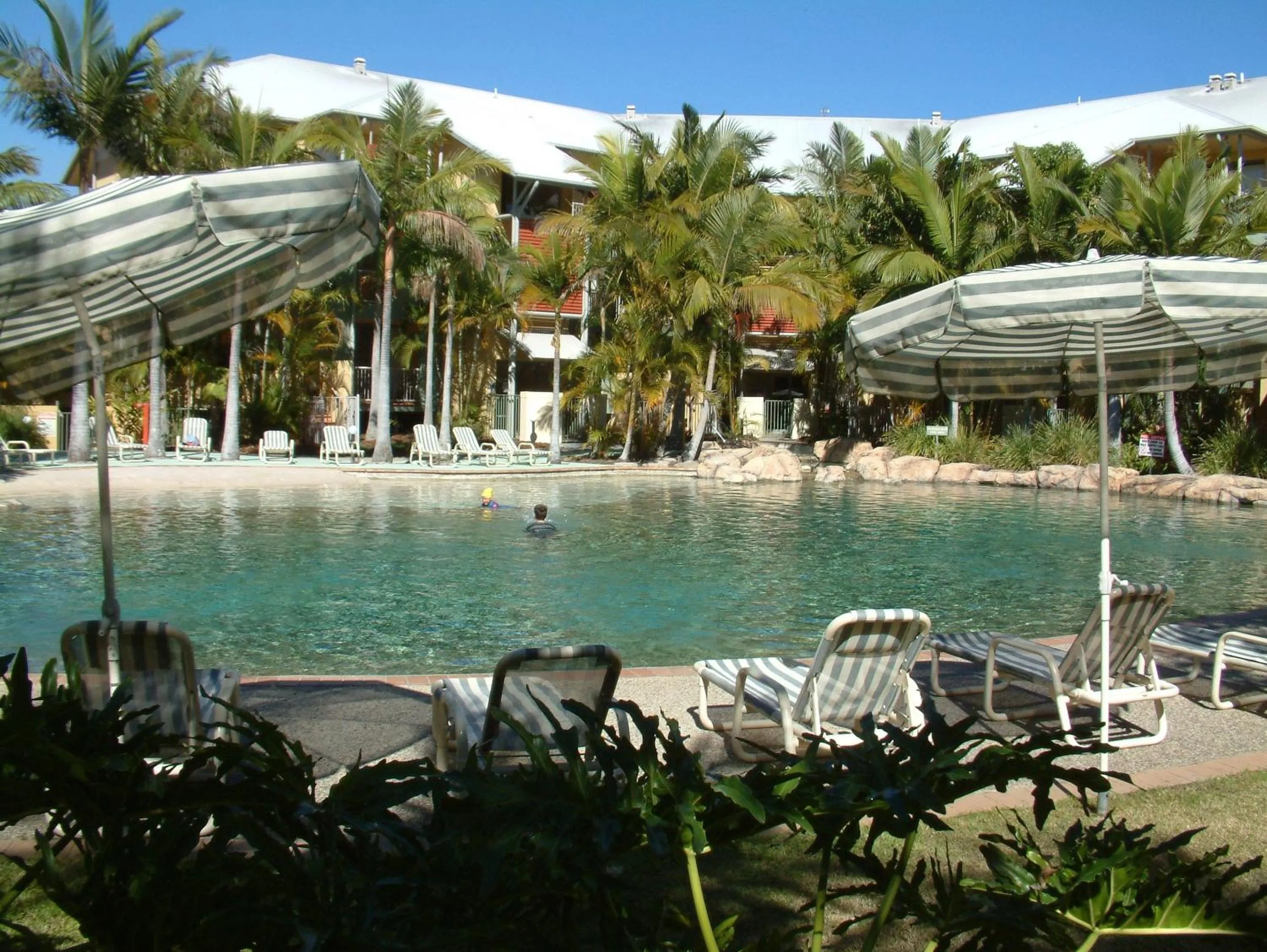 Swimming pool in Diamond Sands Resort
