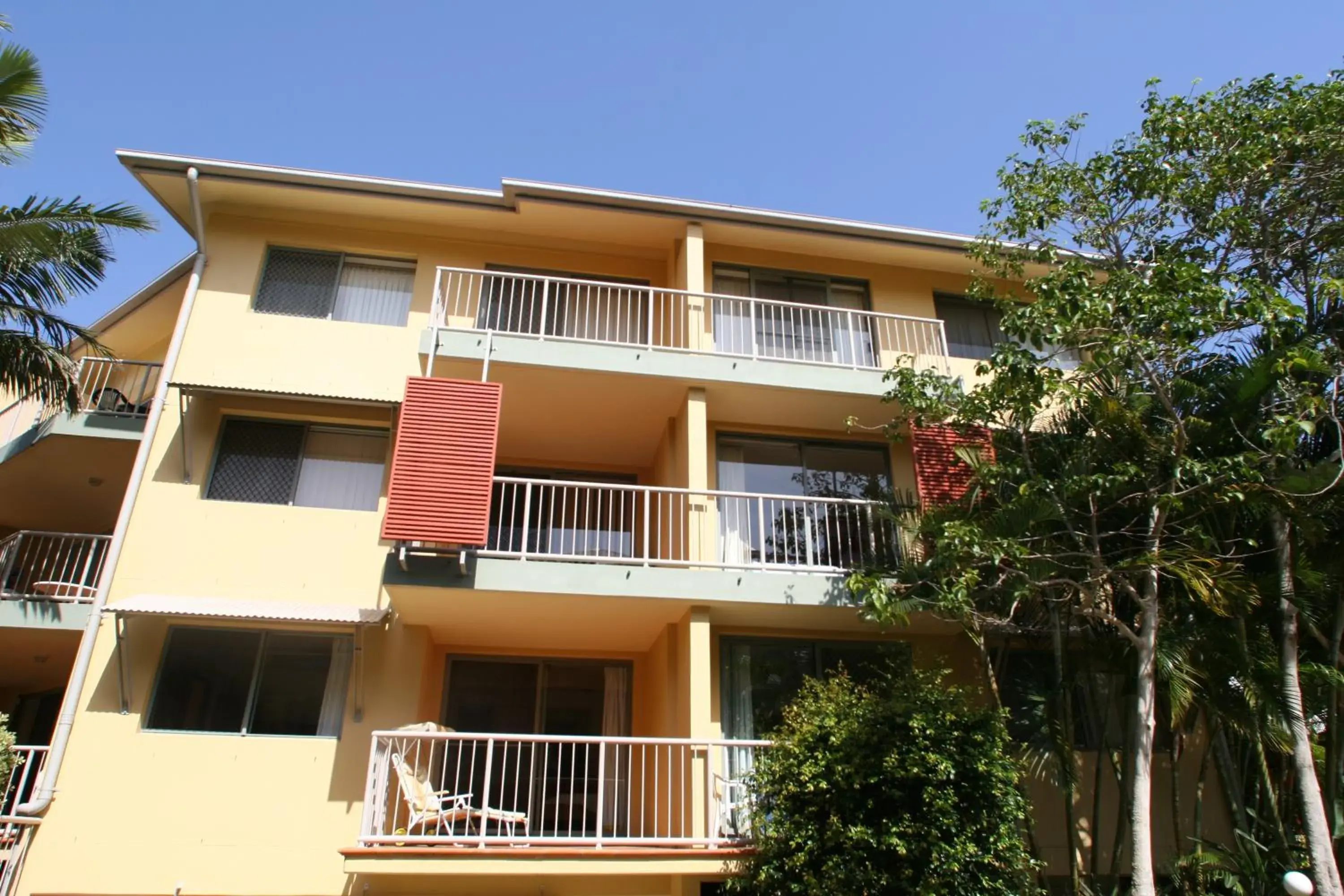 Property building in Diamond Sands Resort Property building in Diamond Sands Resort