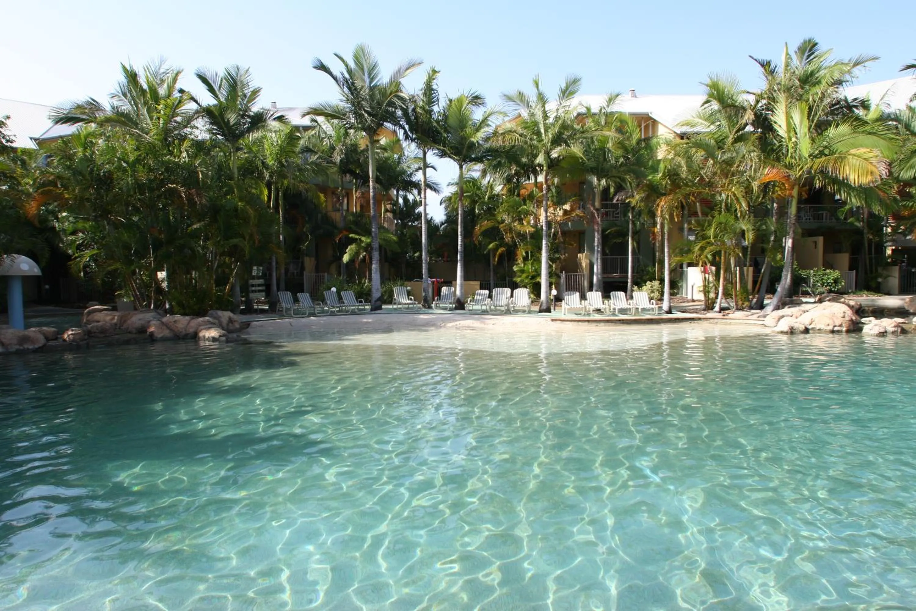 Pool view in Diamond Sands Resort