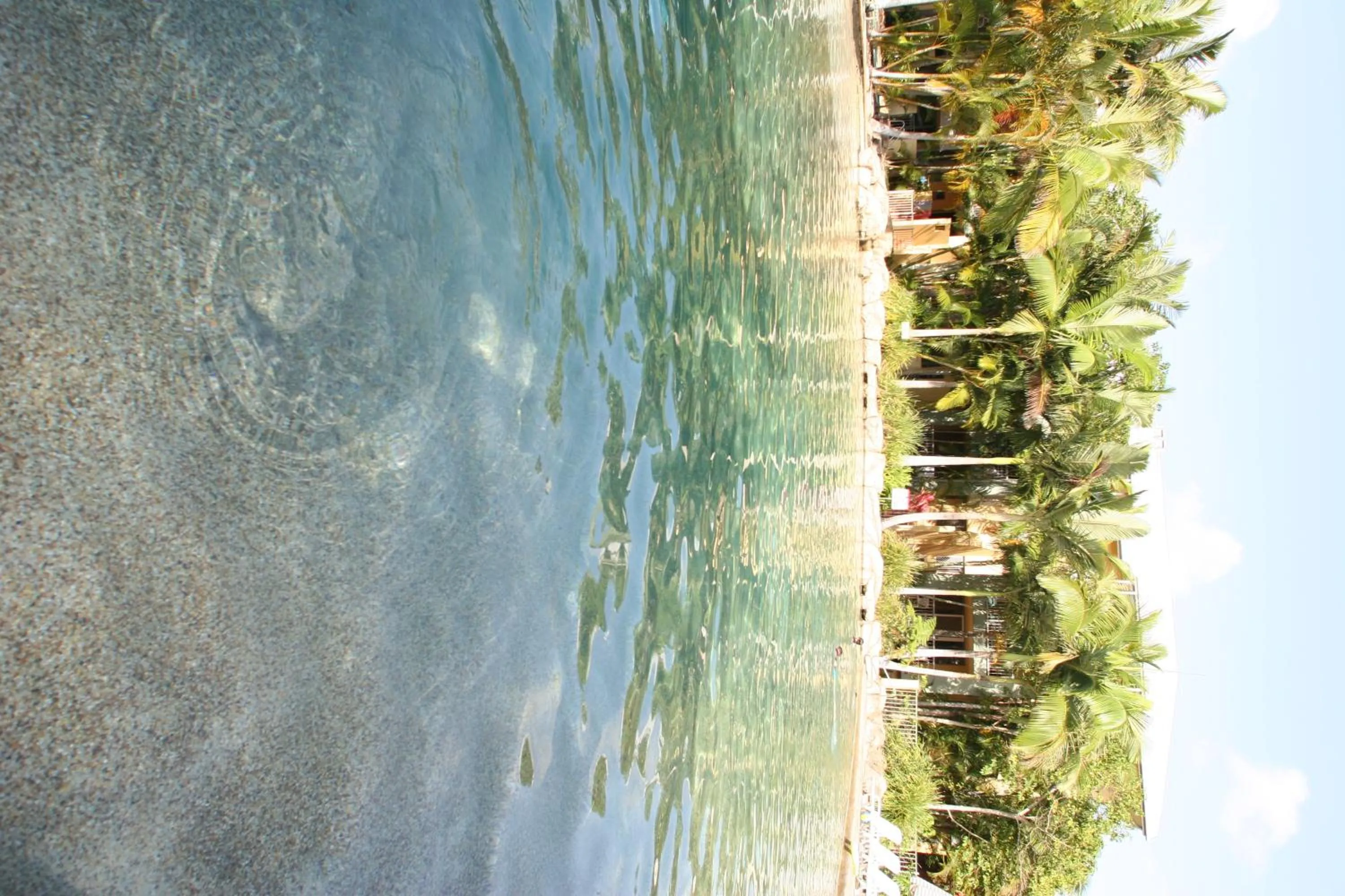 Swimming pool in Diamond Sands Resort