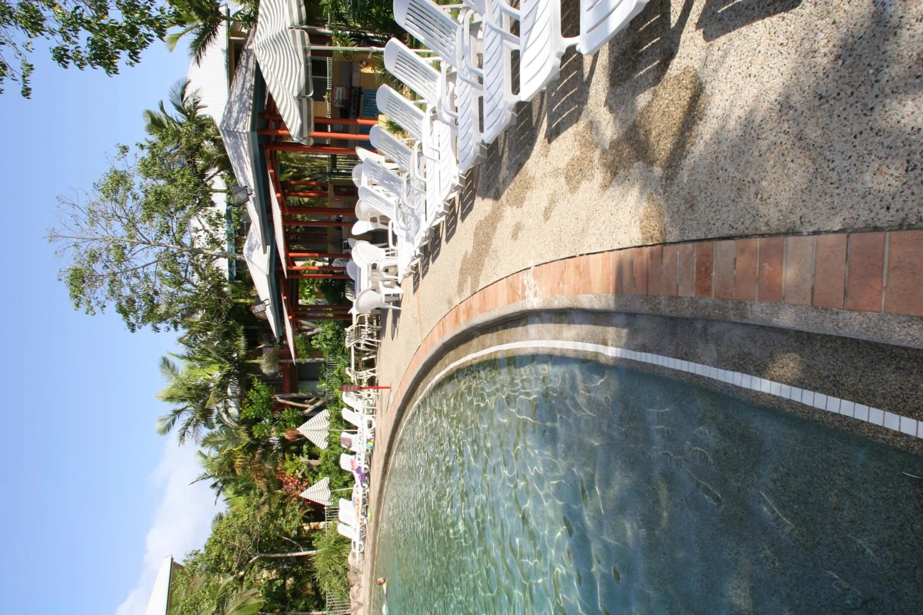 Swimming pool in Diamond Sands Resort