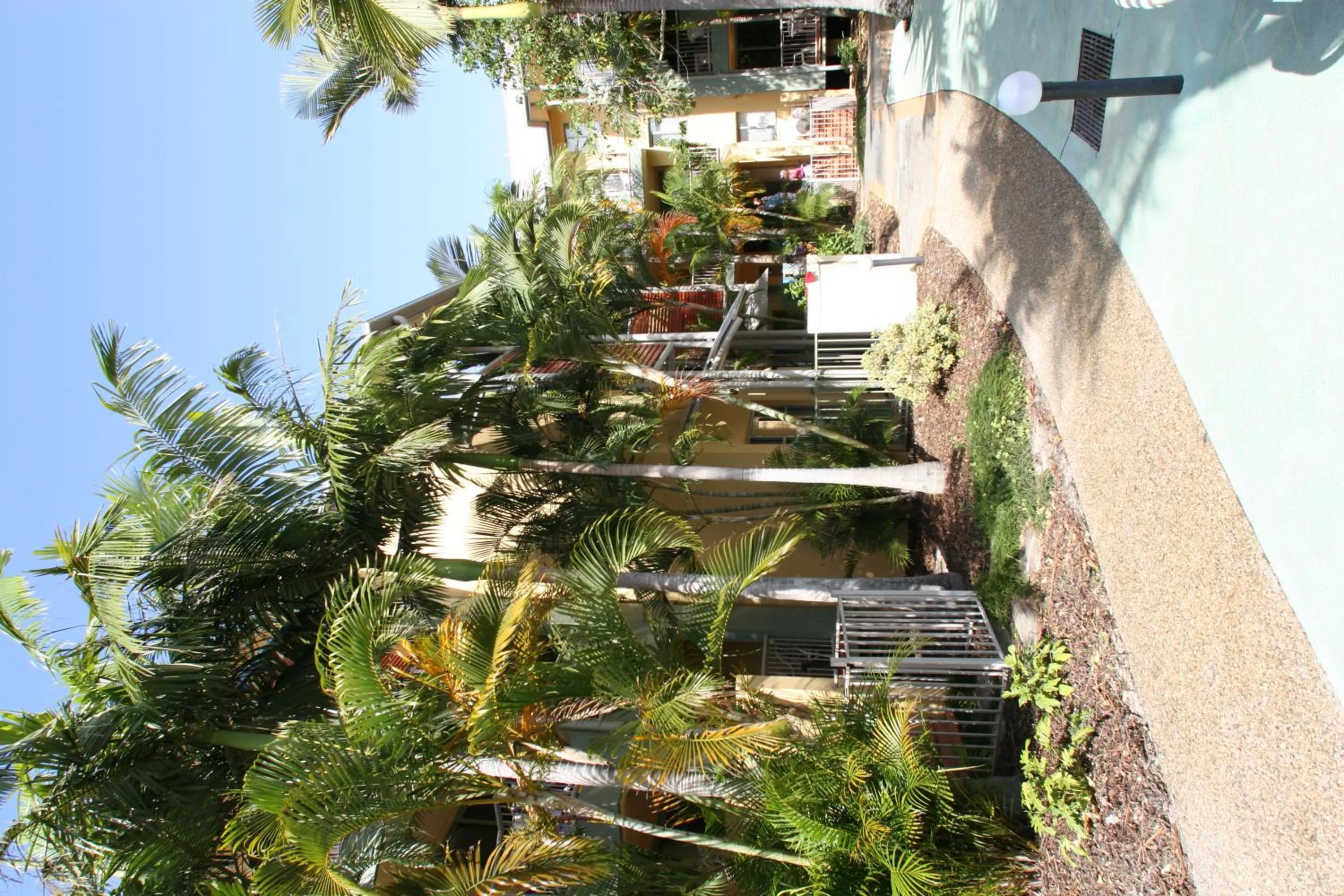 Facade/entrance in Diamond Sands Resort