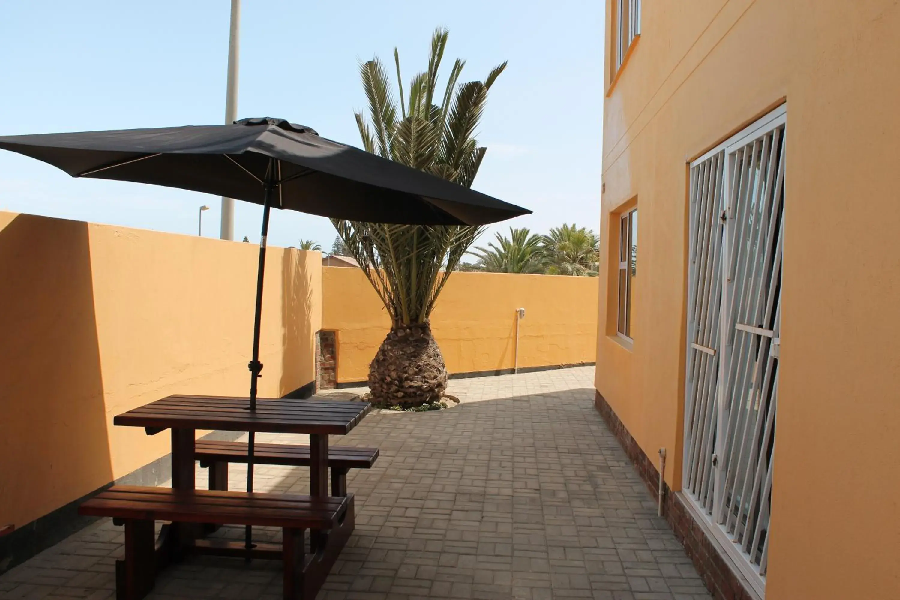 Apartment - single occupancy - Ground Floor in The Timeless Way Self Catering Accommodation Apartment - single occupancy - Ground Floor in The Timeless Way Self Catering Accommodation