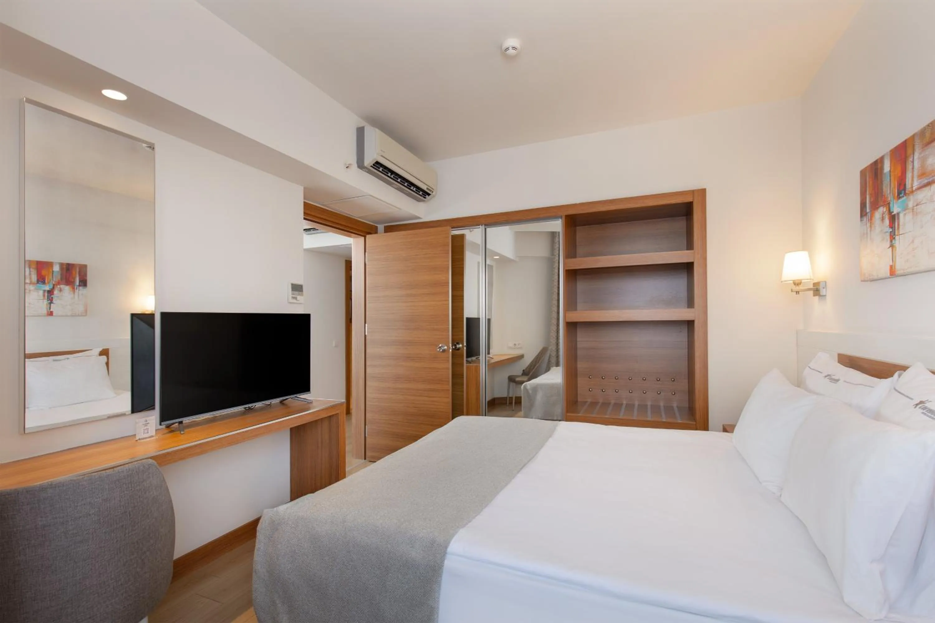 Bed in Grand Park Lara Hotel