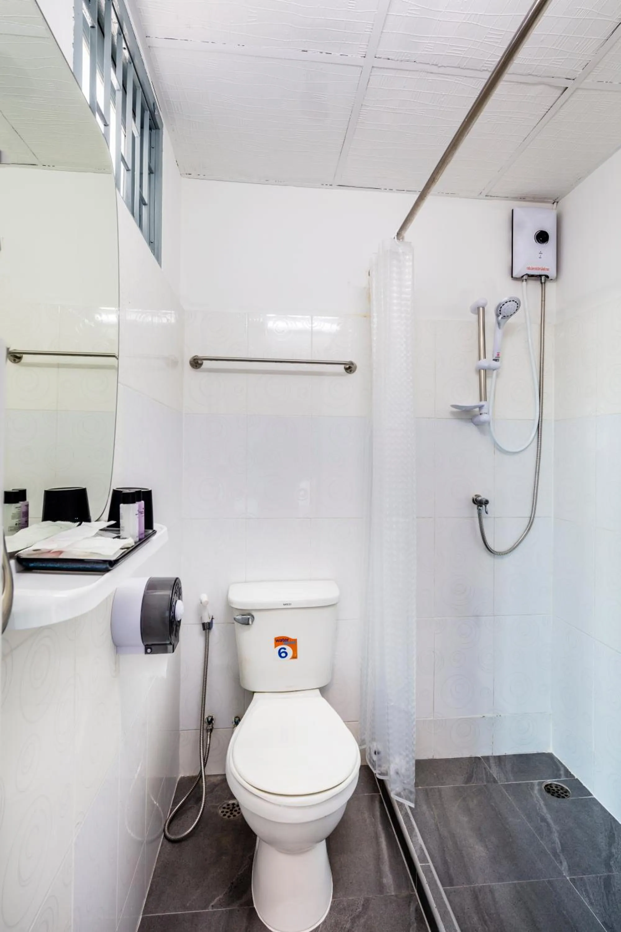 Bathroom in Penyos Service Apartment