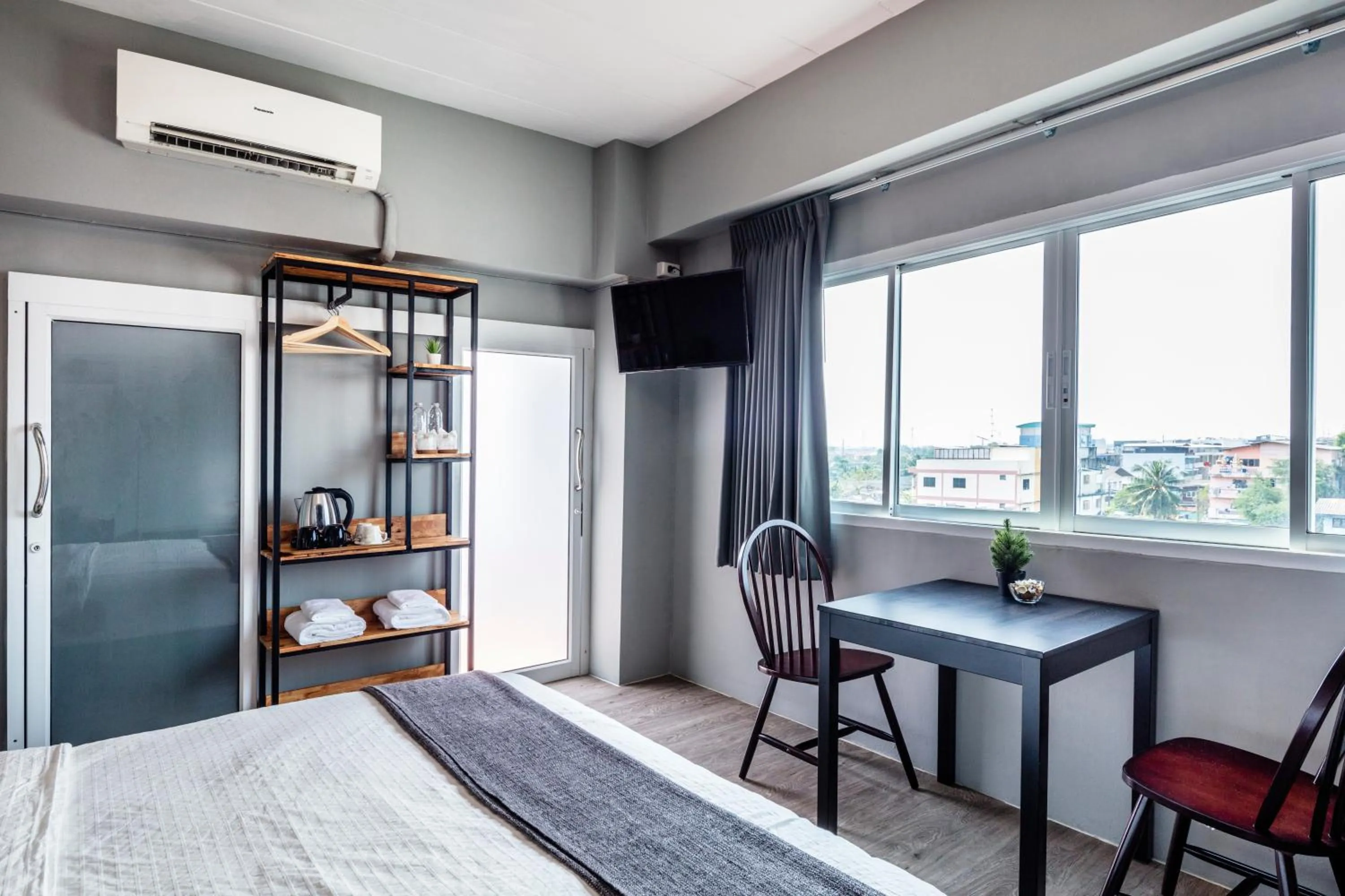 Bed in Penyos Service Apartment