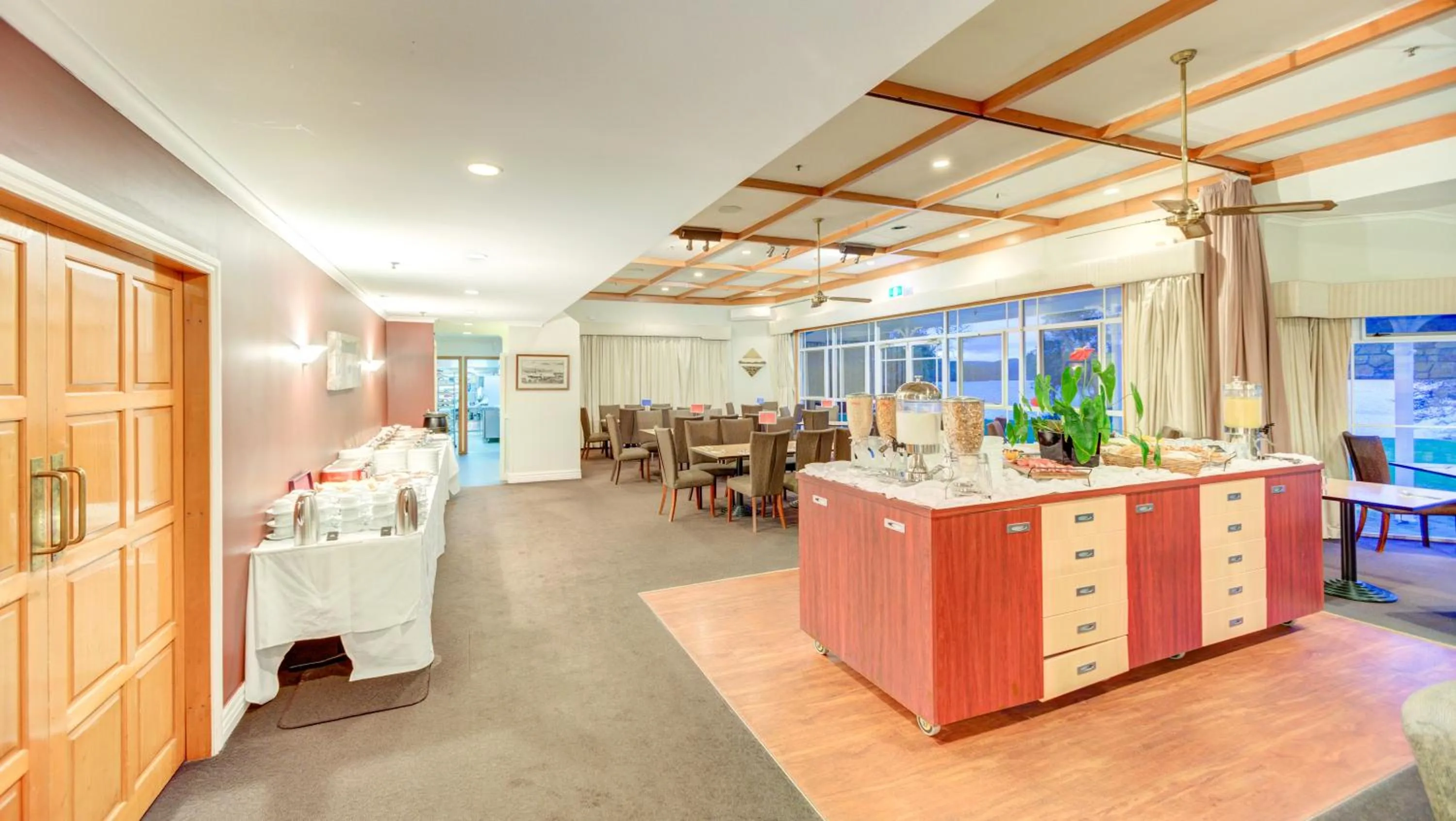 Restaurant/places to eat in VR Rotorua Lake Resort