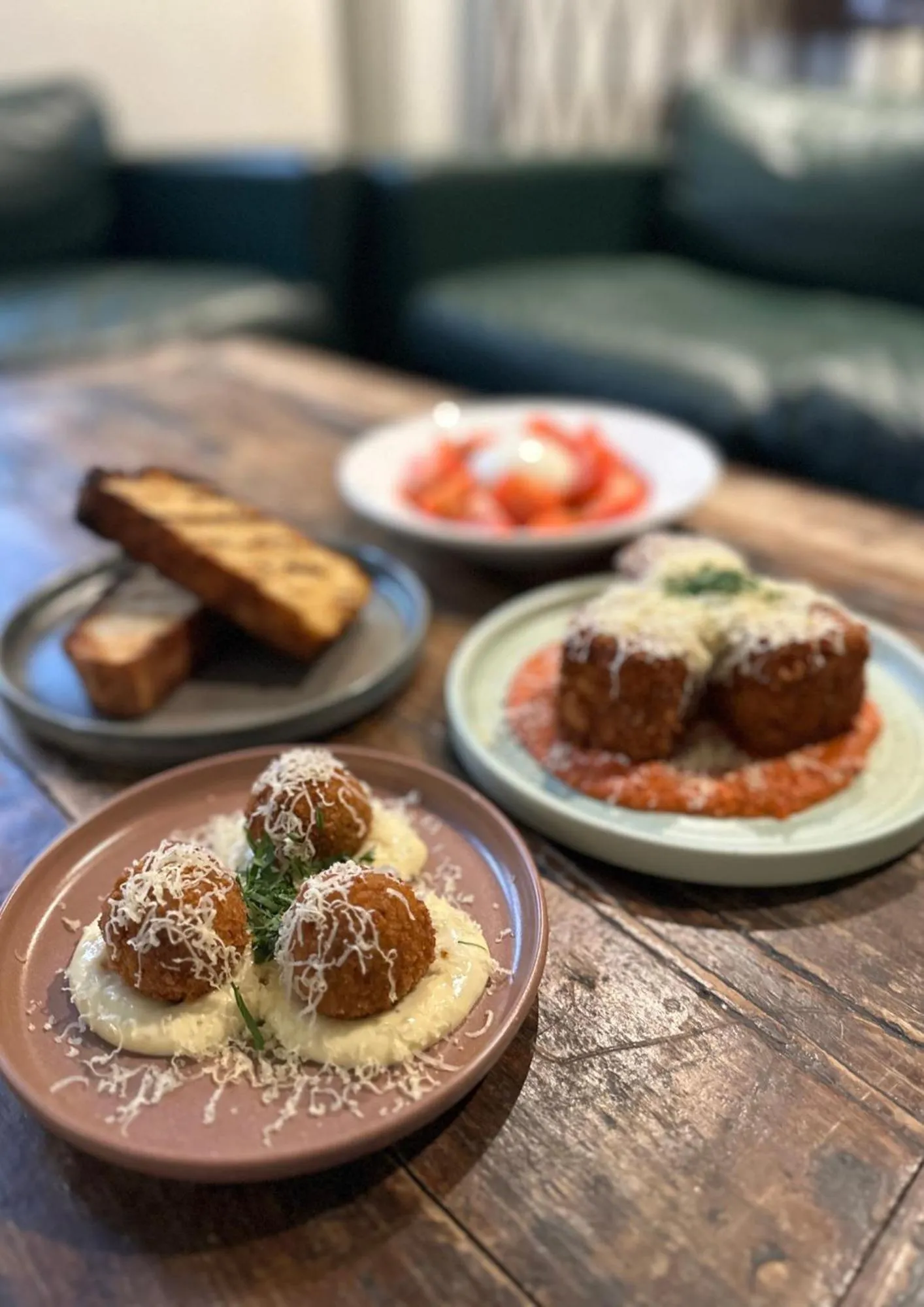 Restaurant/places to eat in The Richmond Hotel - Adelaide