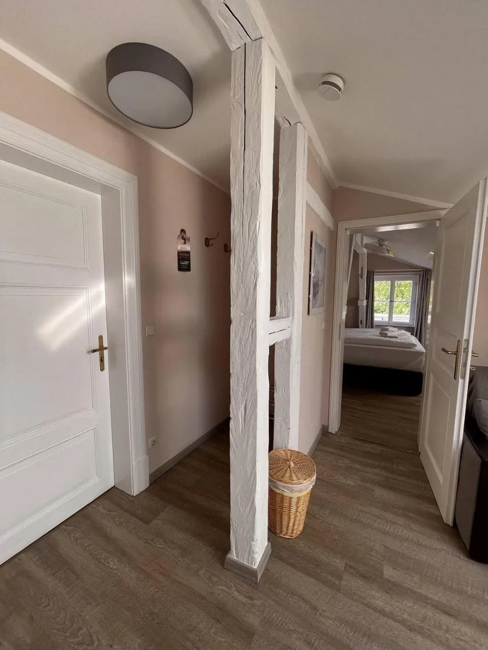 Photo of the whole room in Villa Seebach