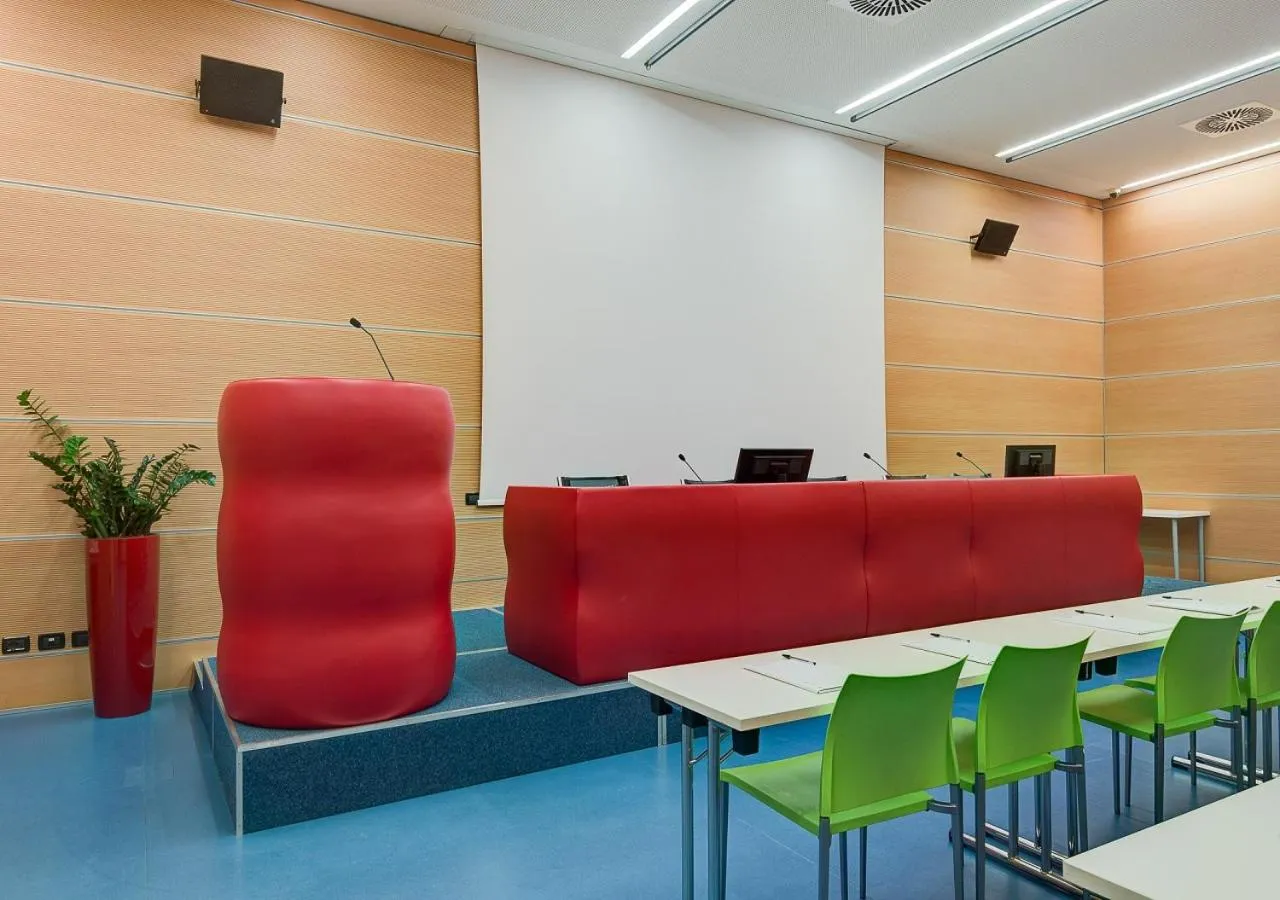 Business facilities in Camplus Turro Casa per Ferie