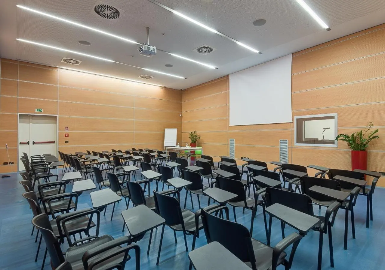 Business facilities in Camplus Turro Casa per Ferie