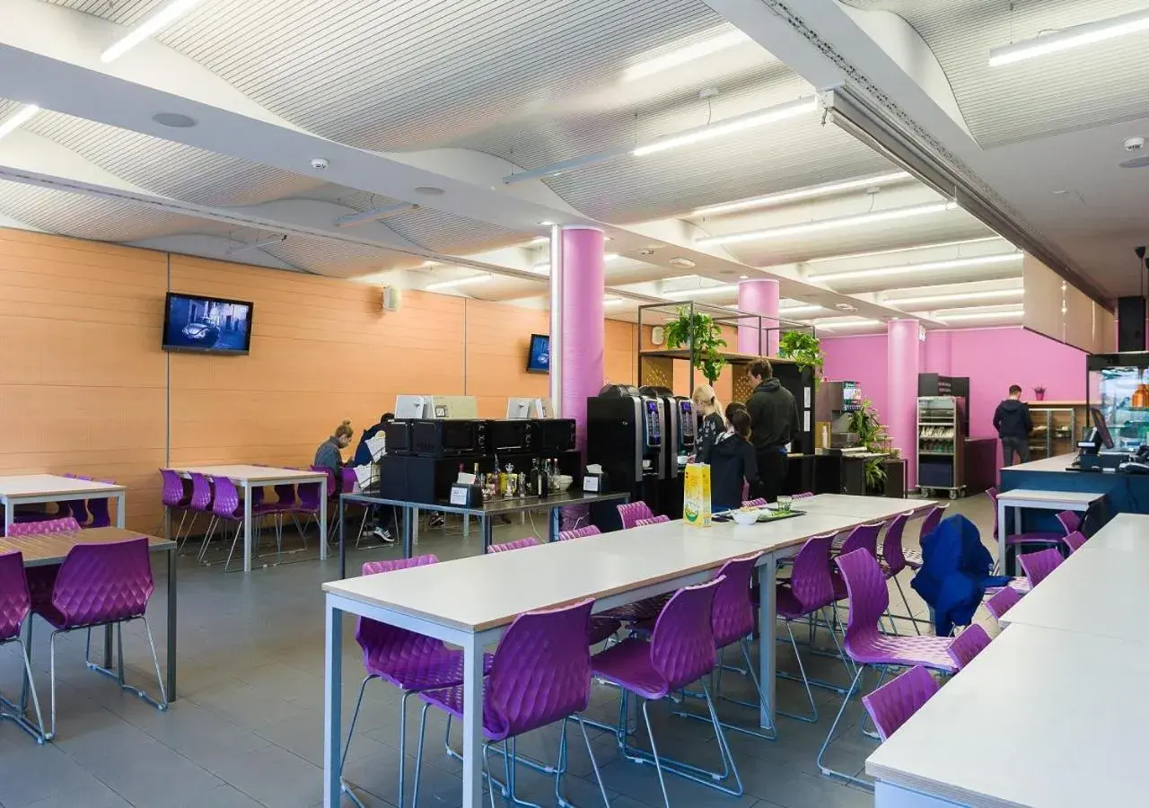 Restaurant/places to eat in Camplus Turro Casa per Ferie Restaurant/places to eat in Camplus Turro Casa per Ferie