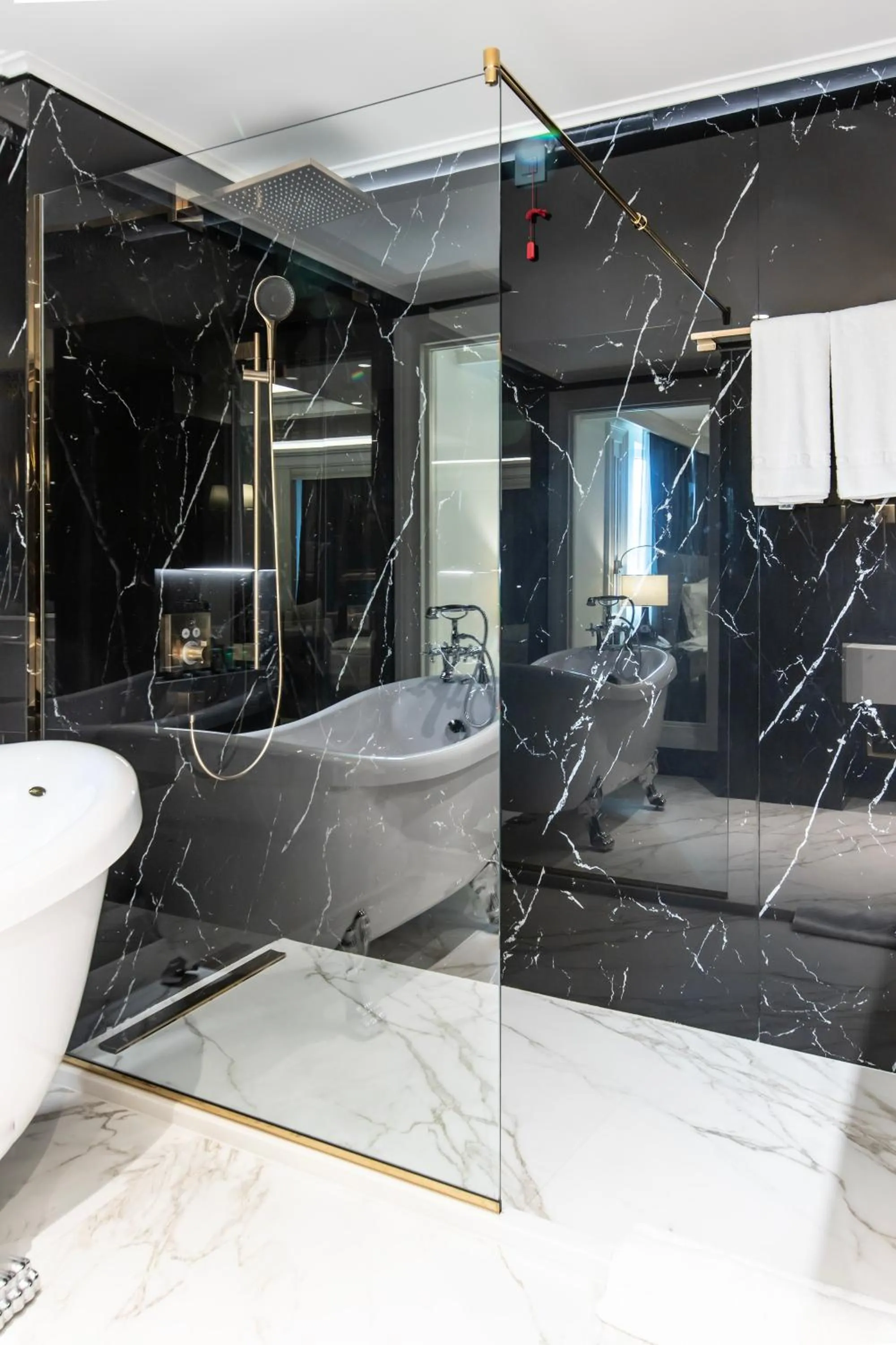 Xheko Imperial Luxury Hotel & SPA