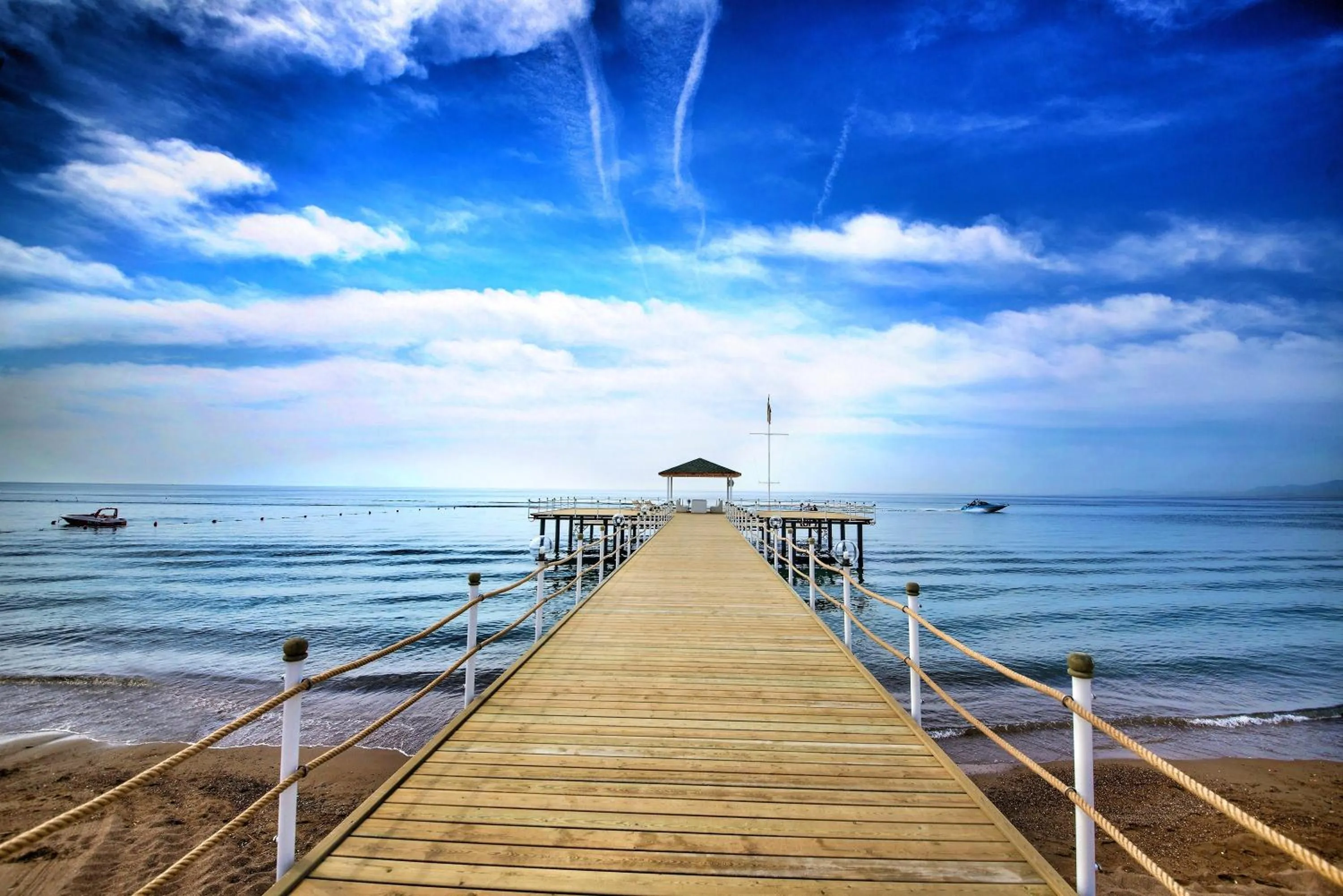 Area and facilities in Wyndham Garden Lara