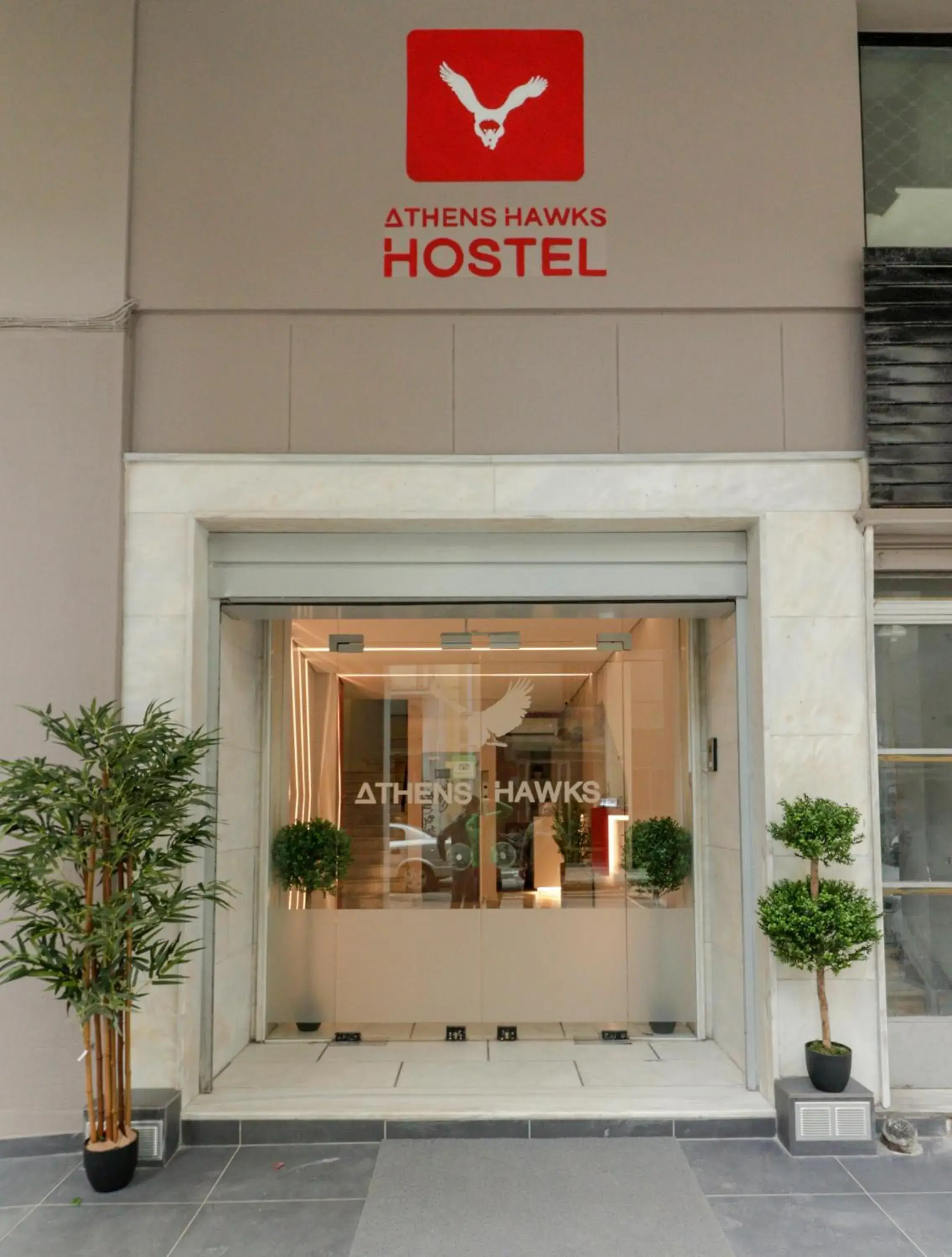 Facade/entrance in Athens Hawks Facade/entrance in Athens Hawks