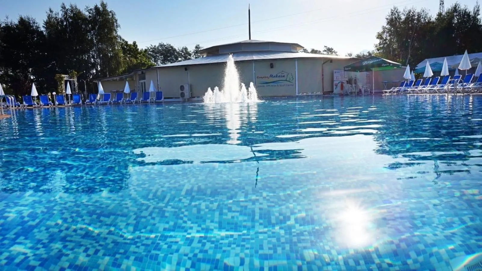 Swimming pool in Makaza Complex