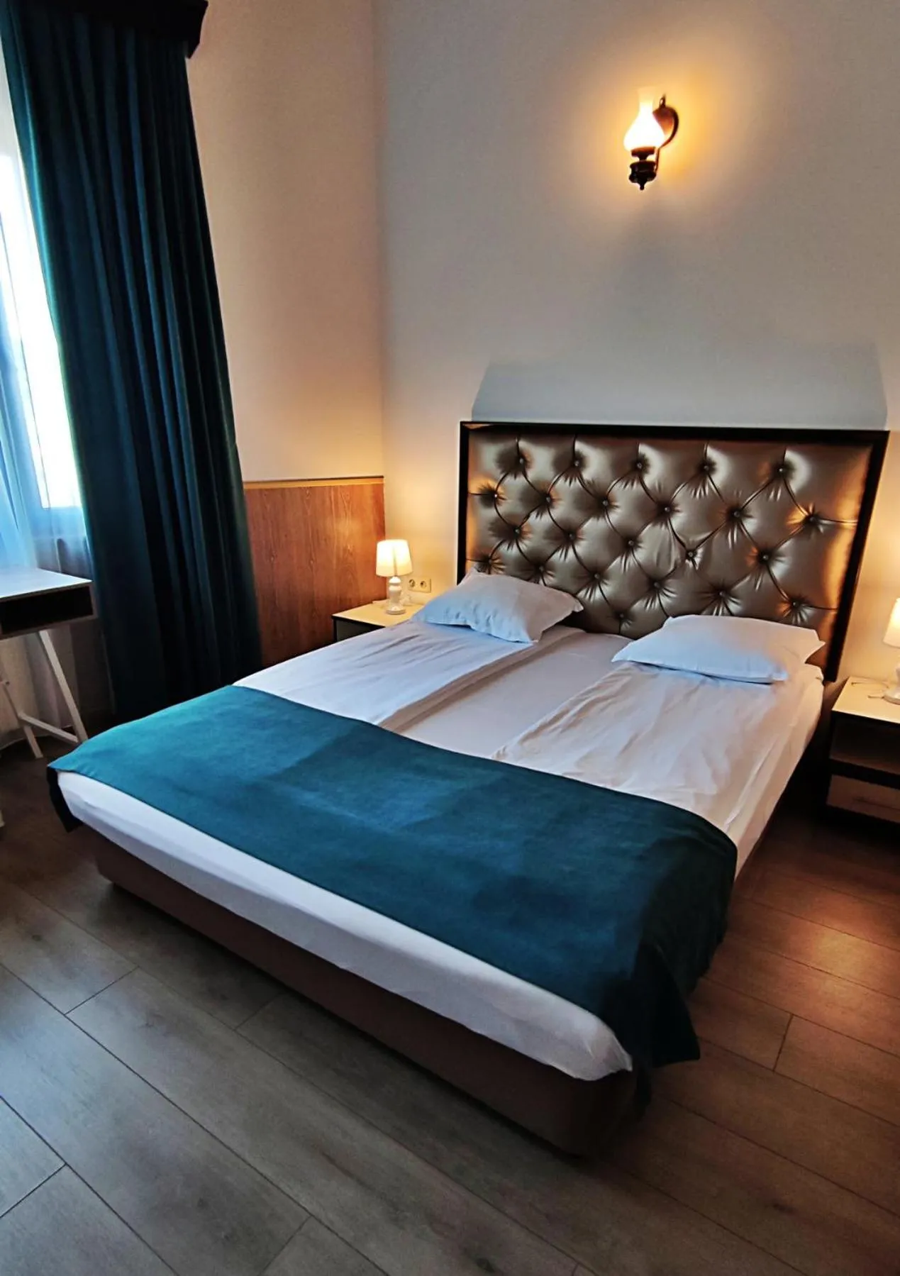 Bed in Makaza Complex