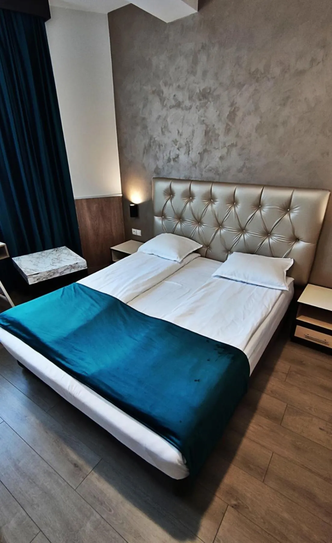 Bed in Makaza Complex