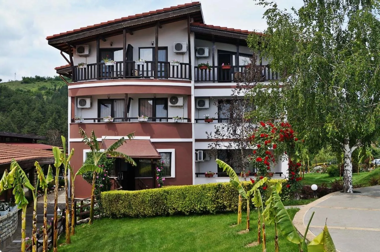 Property building in Makaza Complex