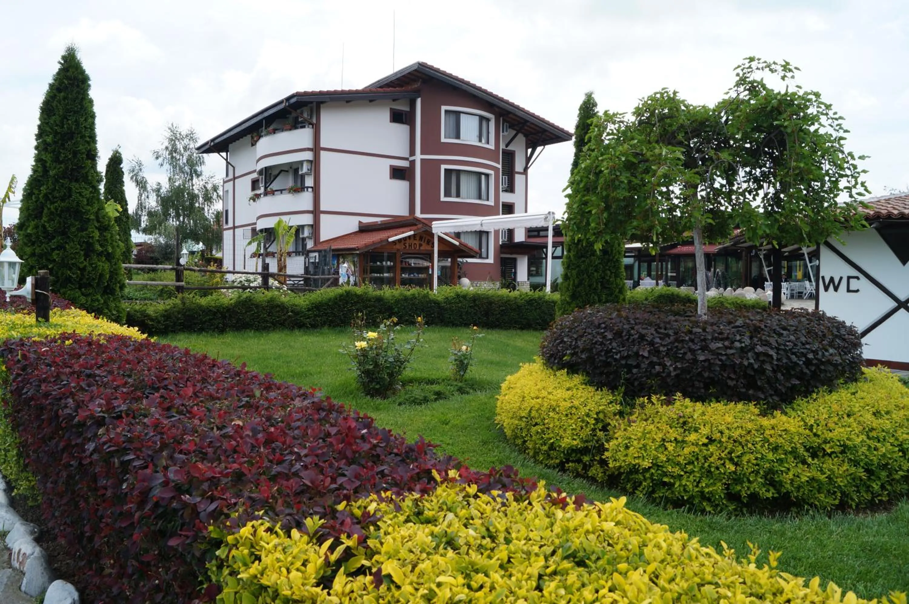 Property building in Makaza Complex