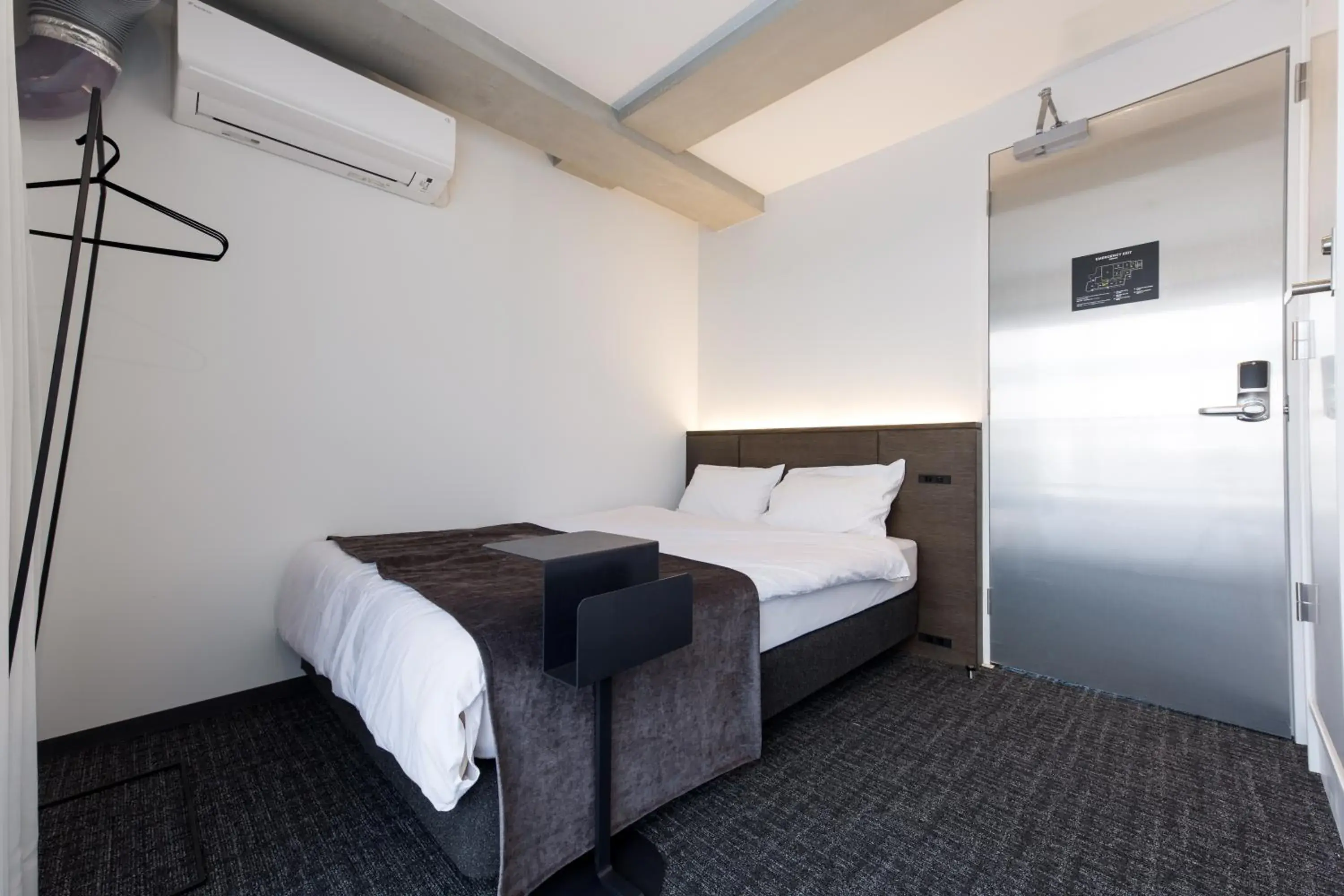 Standard Double Room in UNPLAN Shinjuku Standard Double Room in UNPLAN Shinjuku