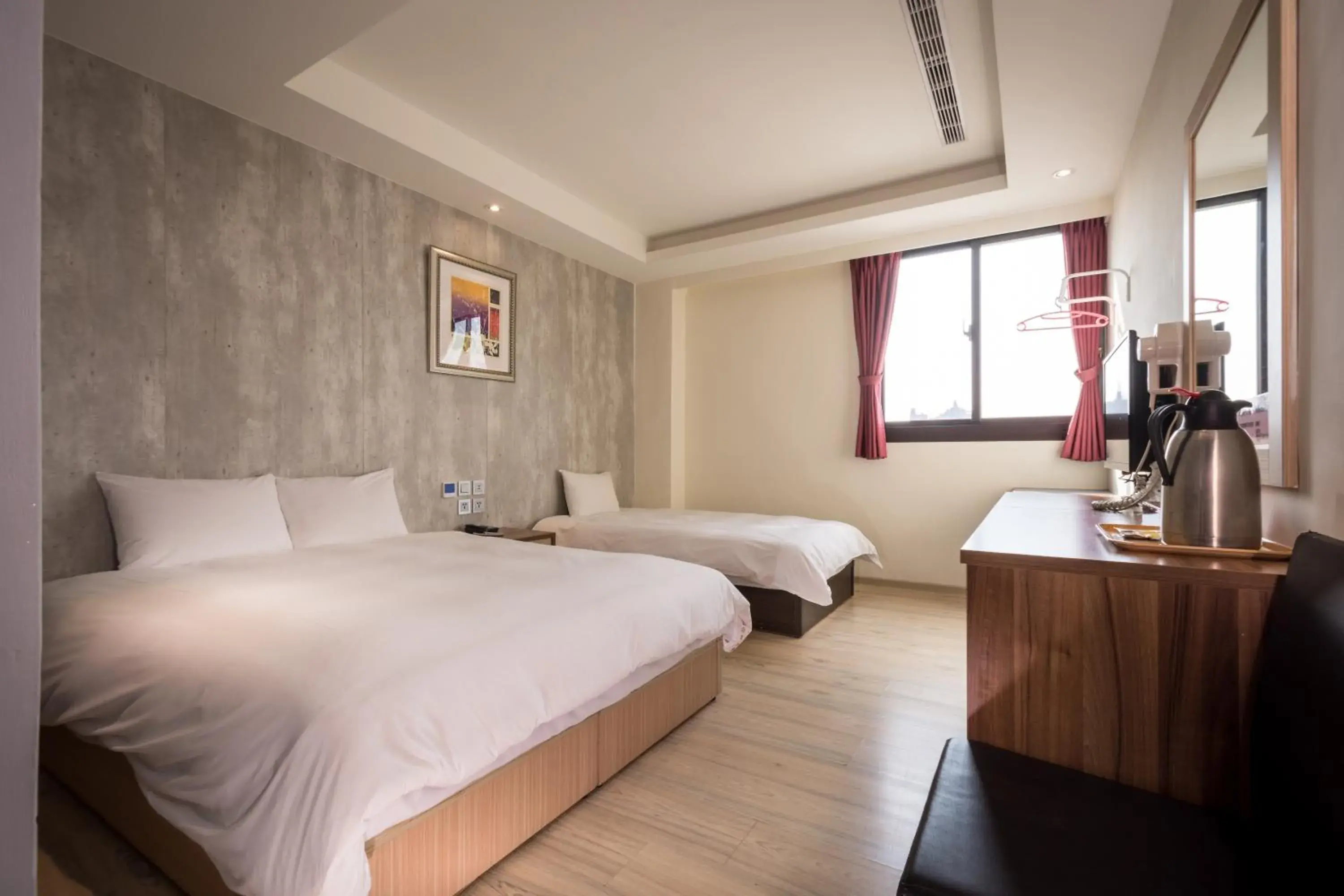 Photo of the whole room, Bed in Yadi Hotel Photo of the whole room, Bed in Yadi Hotel