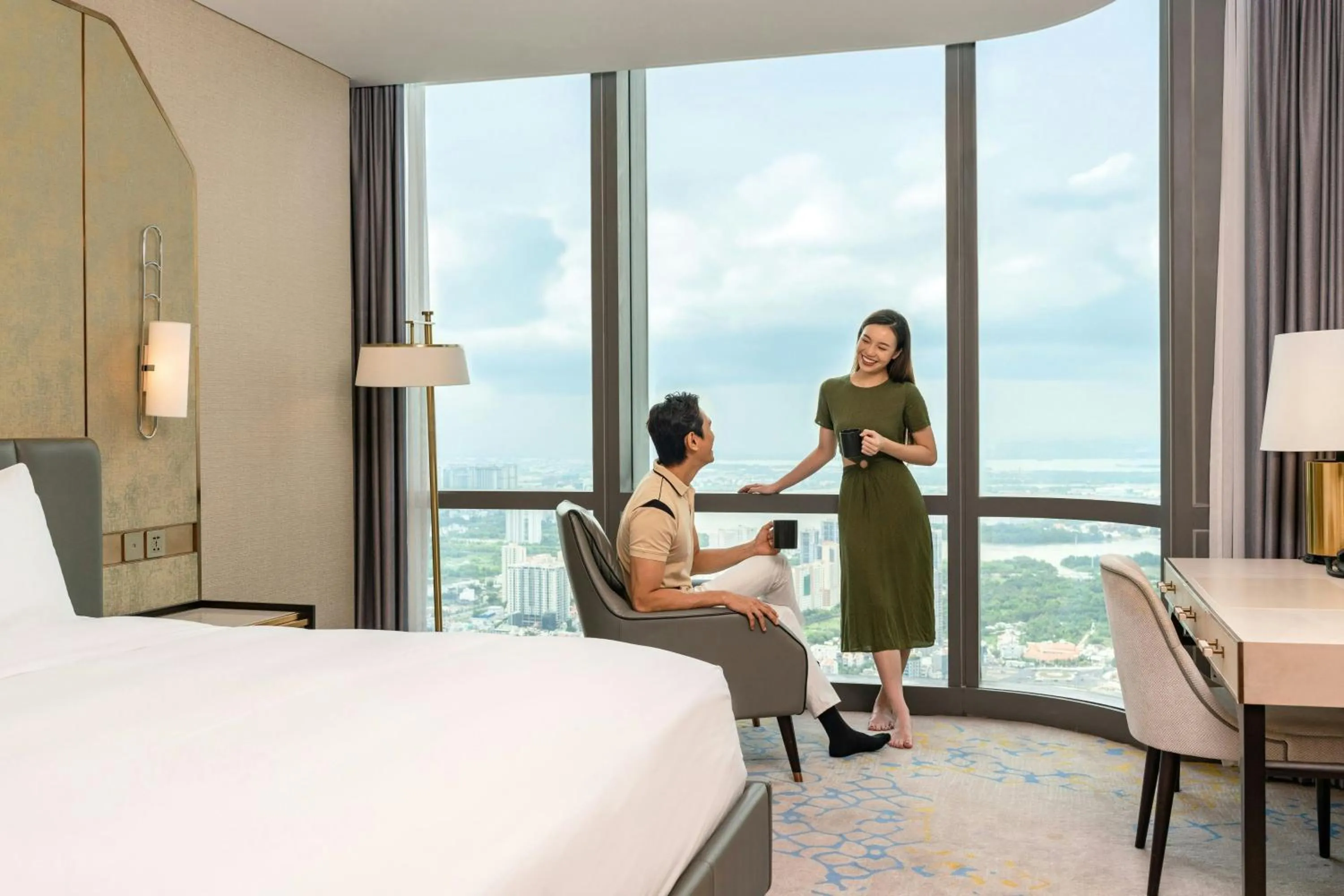 Photo of the whole room, Bed in Vinpearl Landmark 81, Autograph Collection