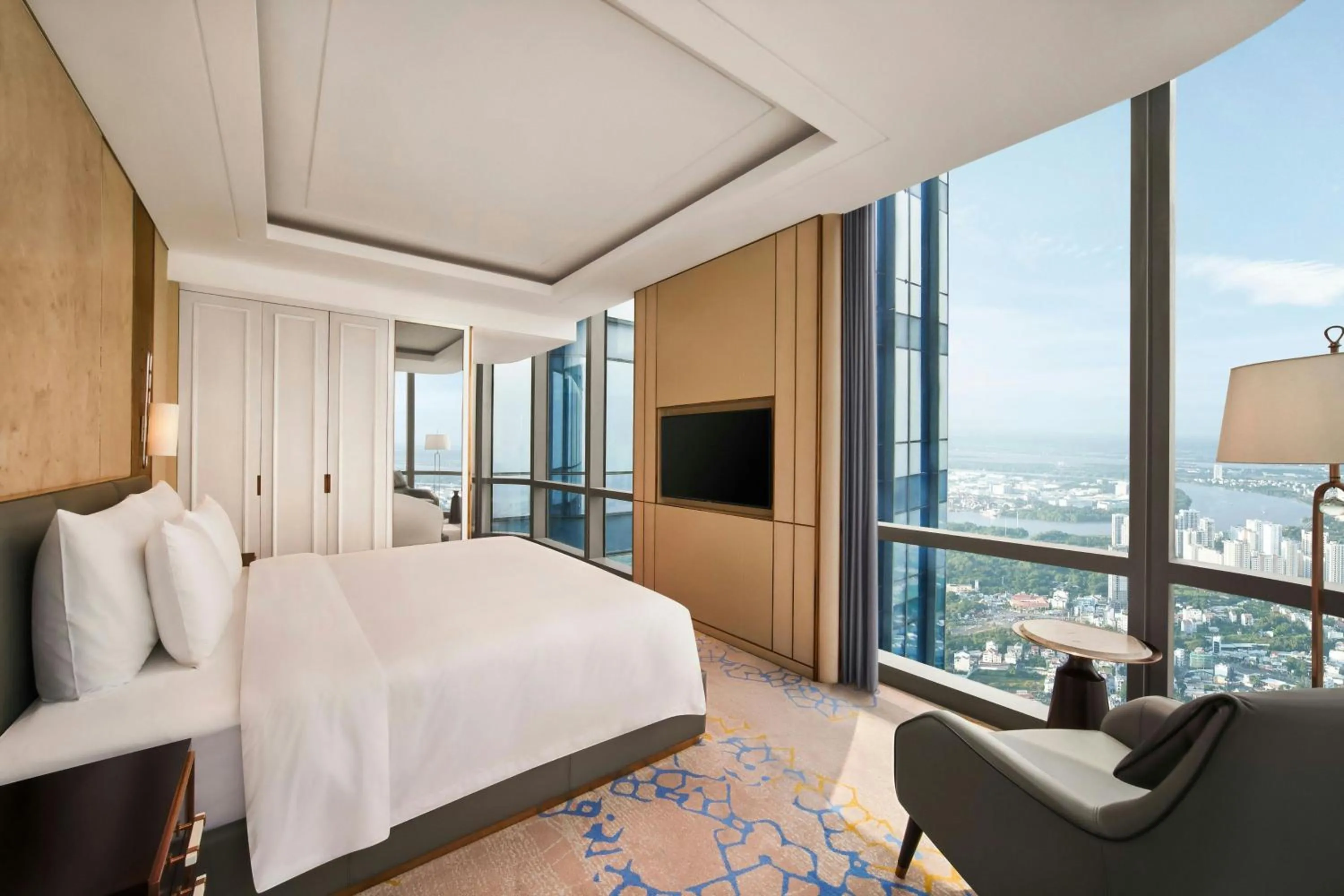Photo of the whole room, Bed in Vinpearl Landmark 81, Autograph Collection