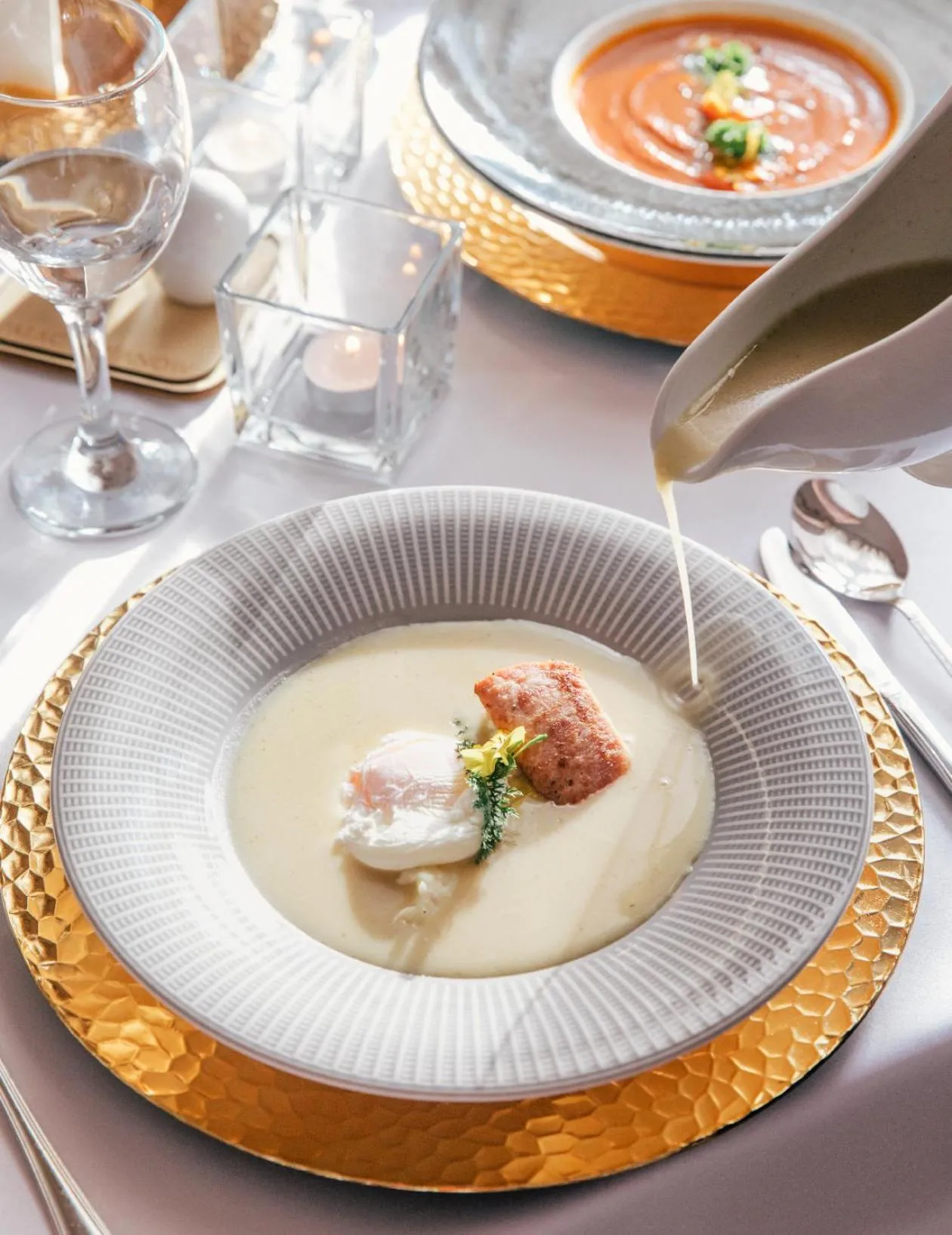 Restaurant/places to eat in Pałac Wojanów