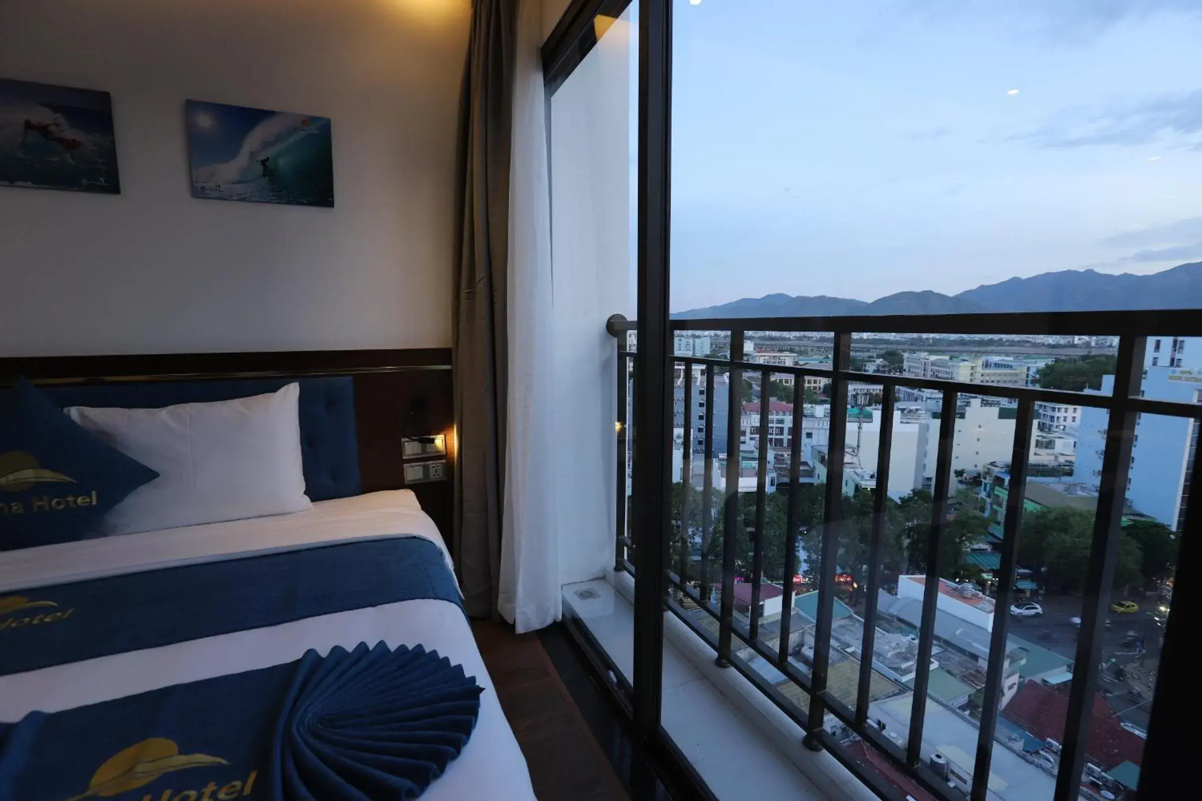 View (from property/room), Bed in Aloha Hotel Nha Trang View (from property/room), Bed in Aloha Hotel Nha Trang