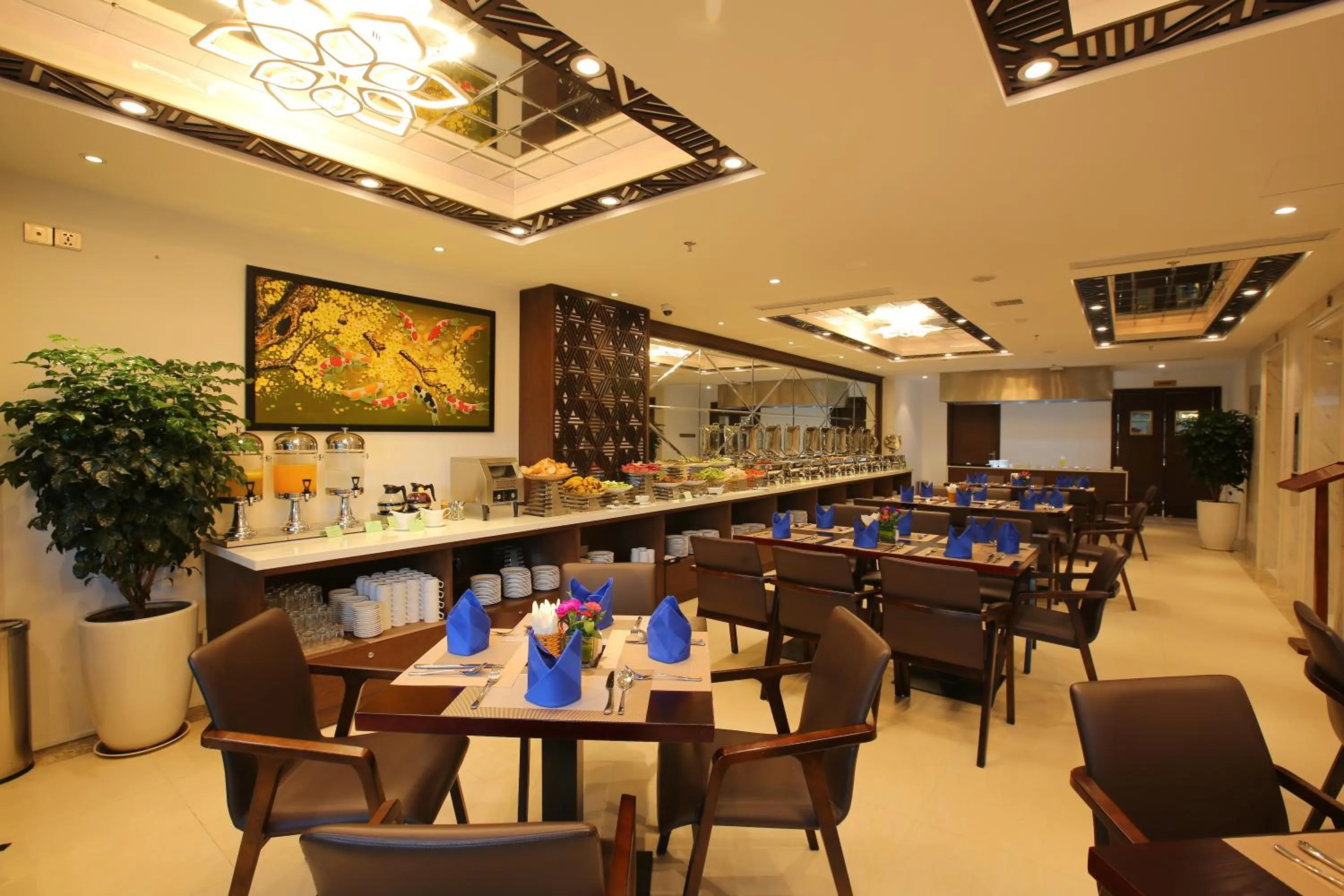 Restaurant/places to eat in Aloha Hotel Nha Trang