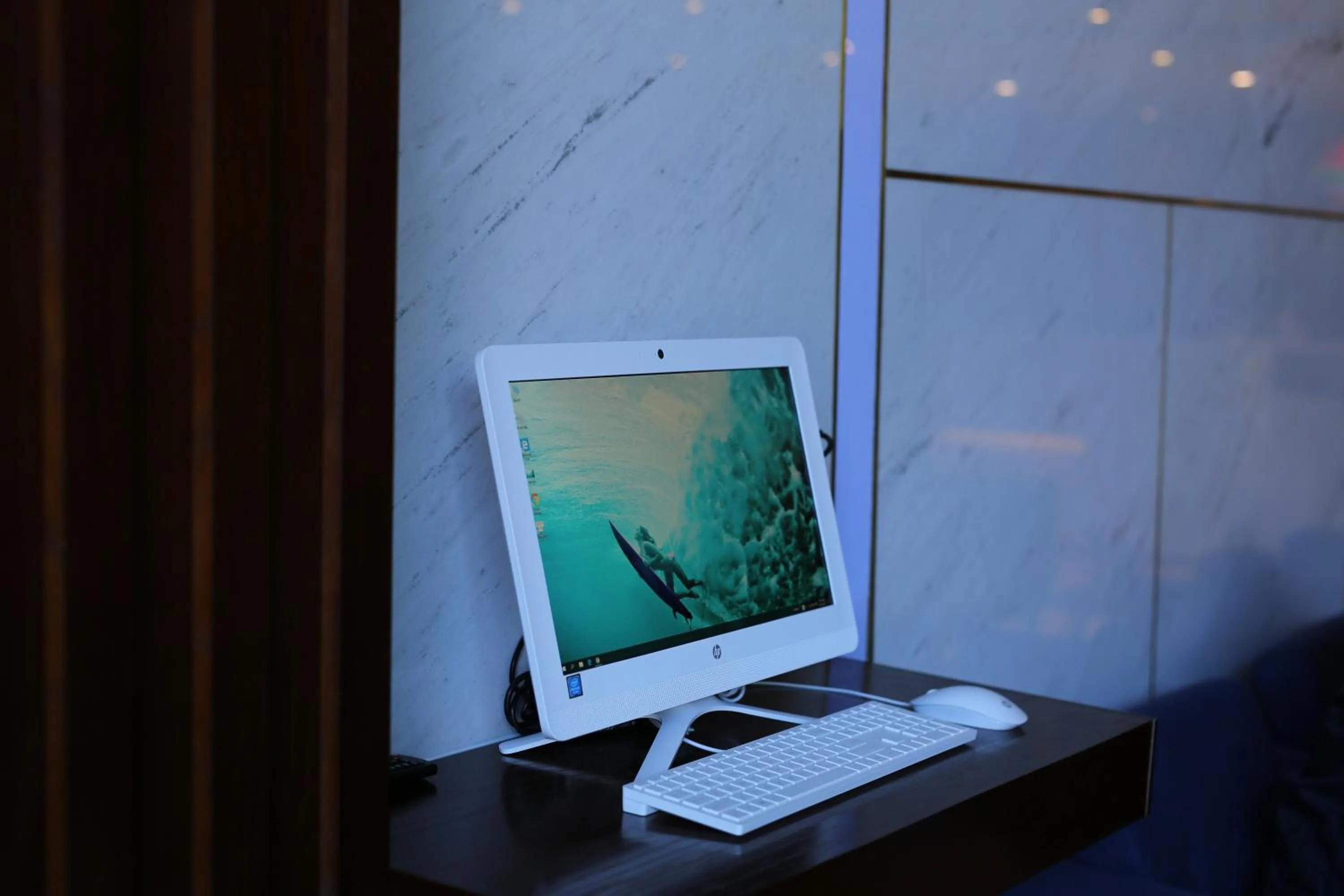 Communal lounge/ TV room in Aloha Hotel Nha Trang