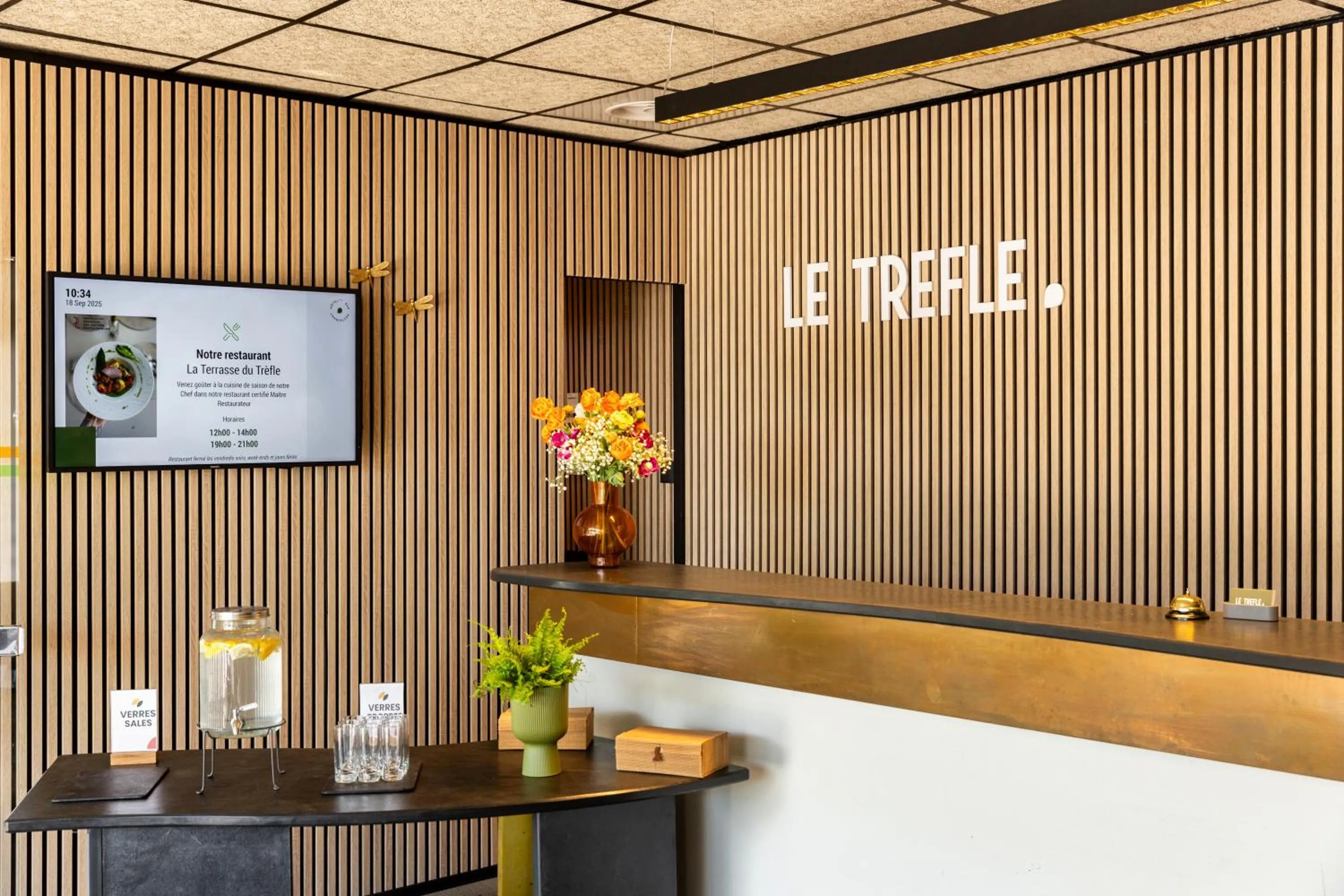 Property logo or sign in Le Trèfle