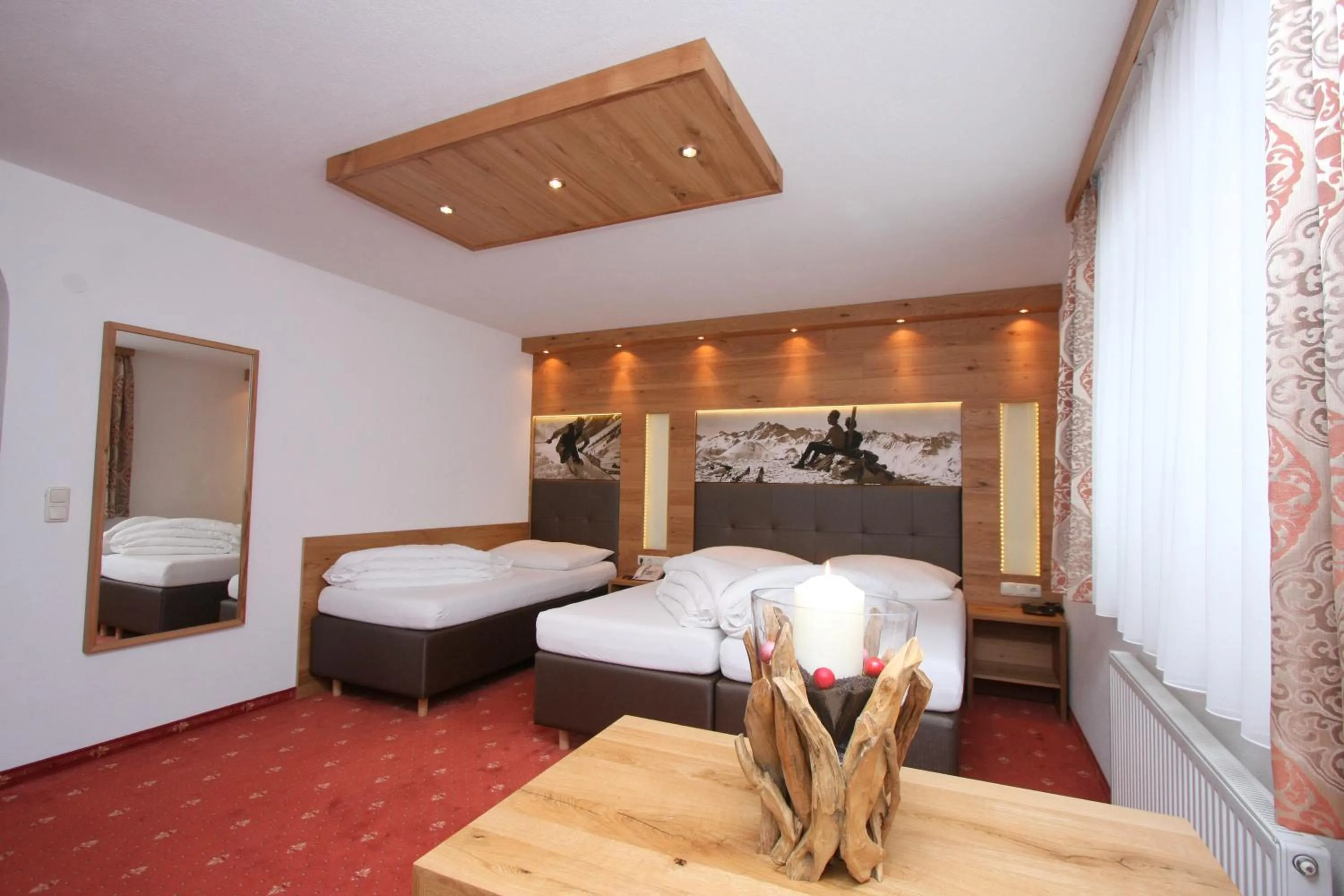 Bed in Hotel Garni Corinna