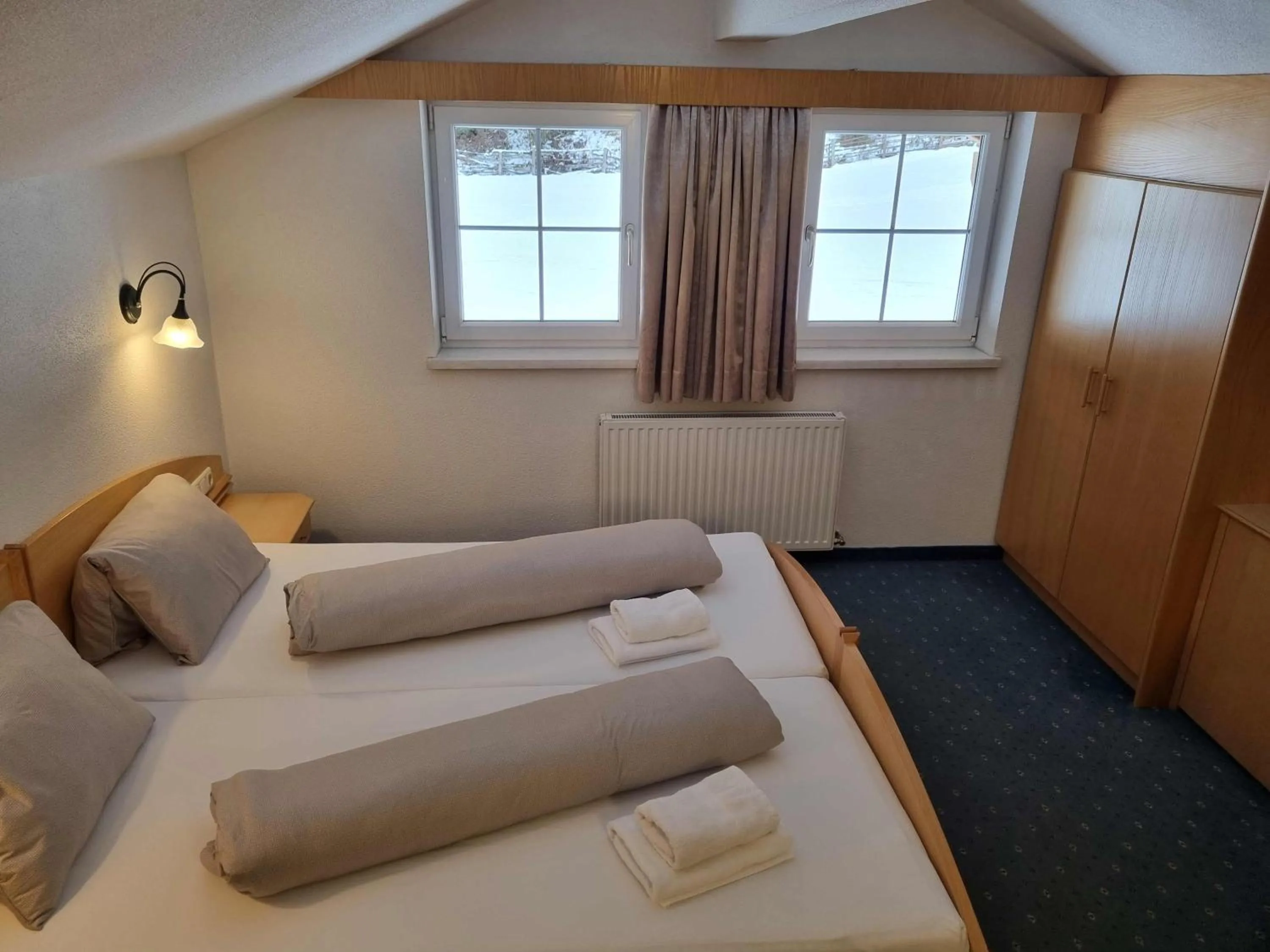 Bed in Hotel Garni Corinna