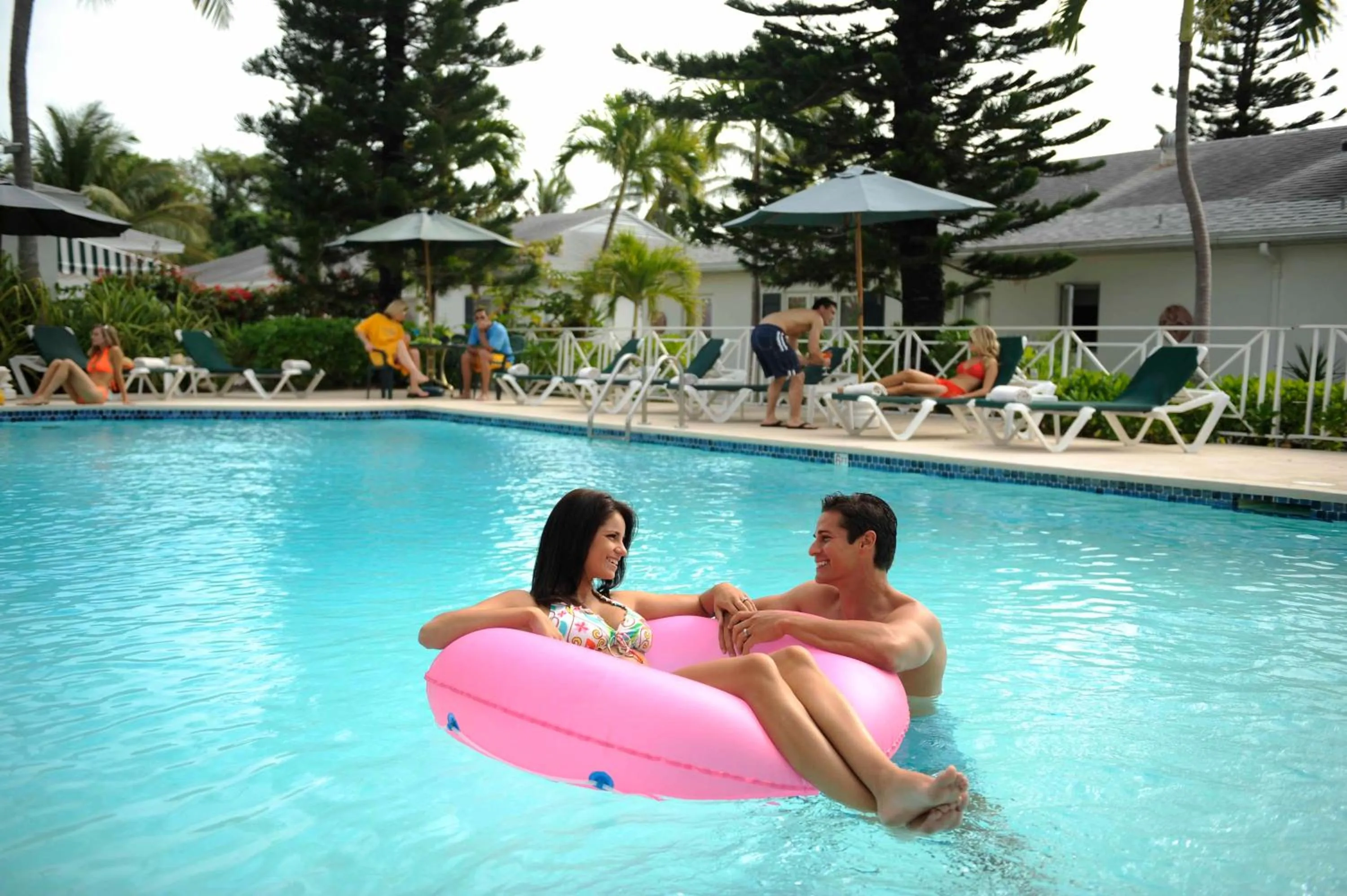 Guests in Bay View Suites Paradise Island