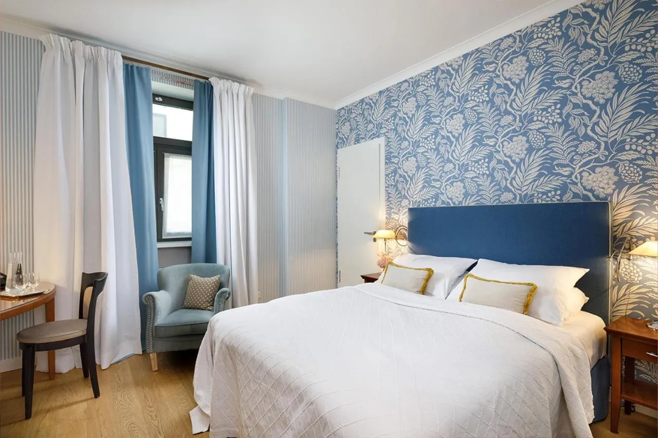 Photo of the whole room, Bed in Hotel Goliath am Dom