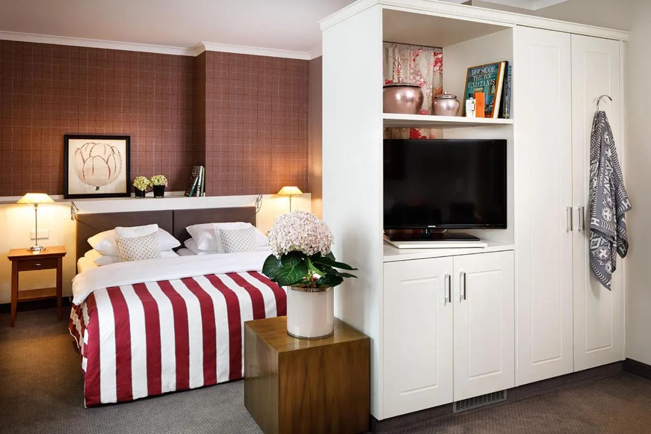 Bed in Hotel Goliath am Dom