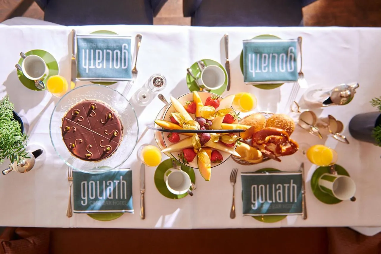 Food and drinks in Hotel Goliath am Dom