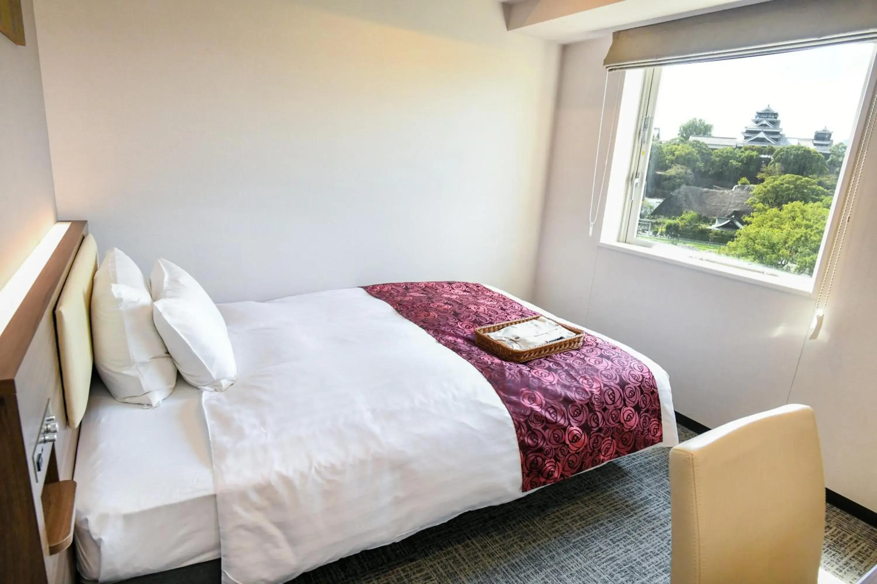 Photo of the whole room, Bed in &and COMFY HOTEL Kumamoto Jo View Photo of the whole room, Bed in &and COMFY HOTEL Kumamoto Jo View