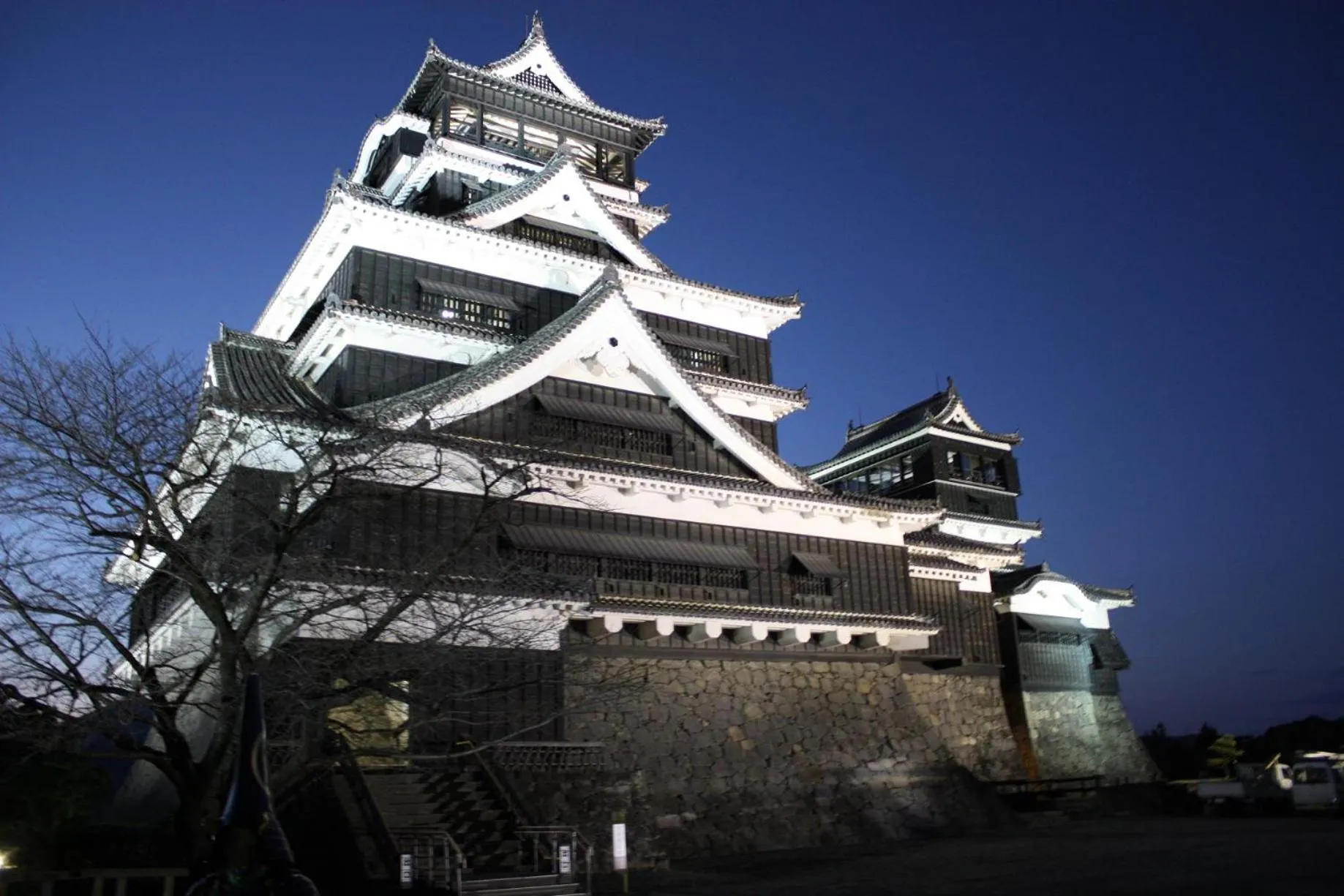 Nearby landmark in &and COMFY HOTEL Kumamoto Jo View
