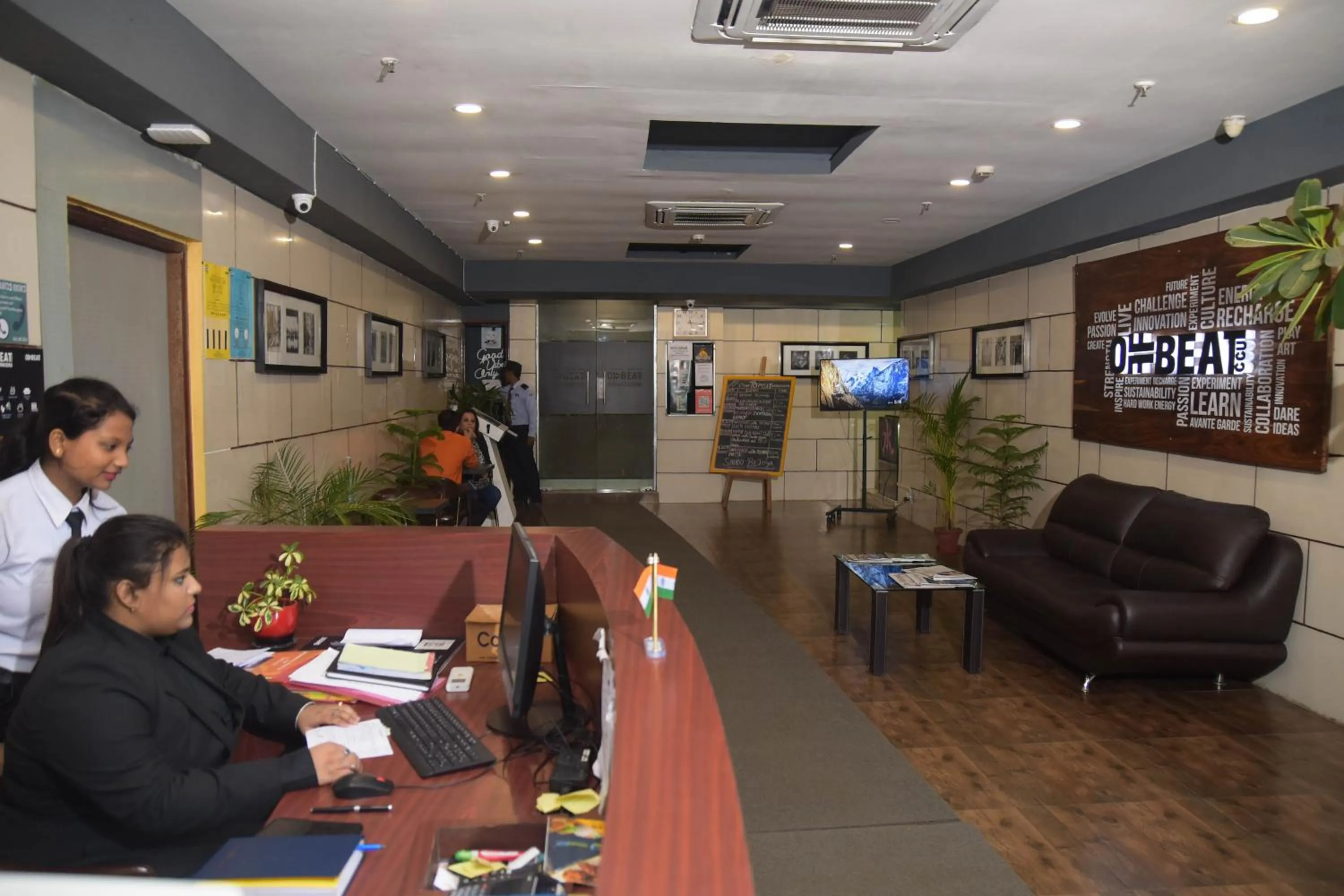 Lobby or reception in Offbeat CCU