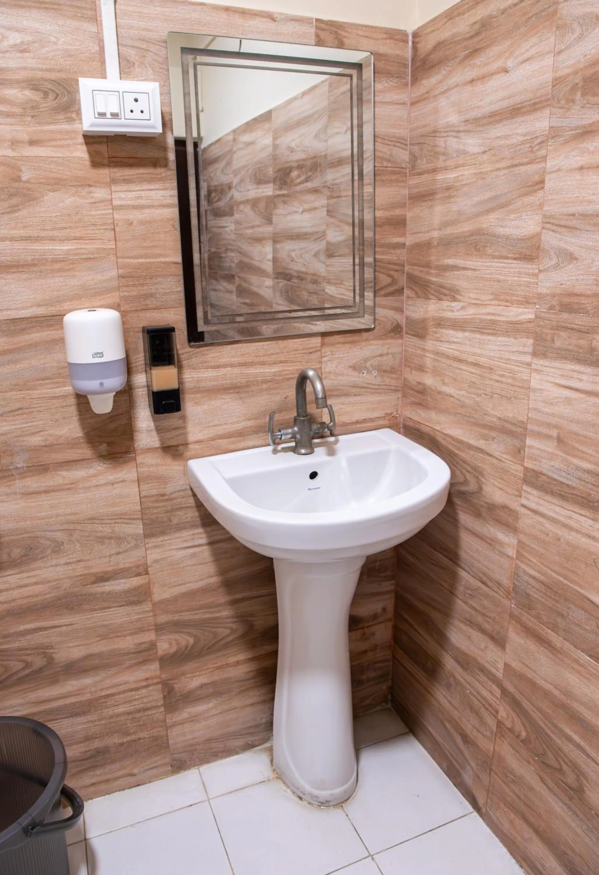 Bathroom in Offbeat CCU