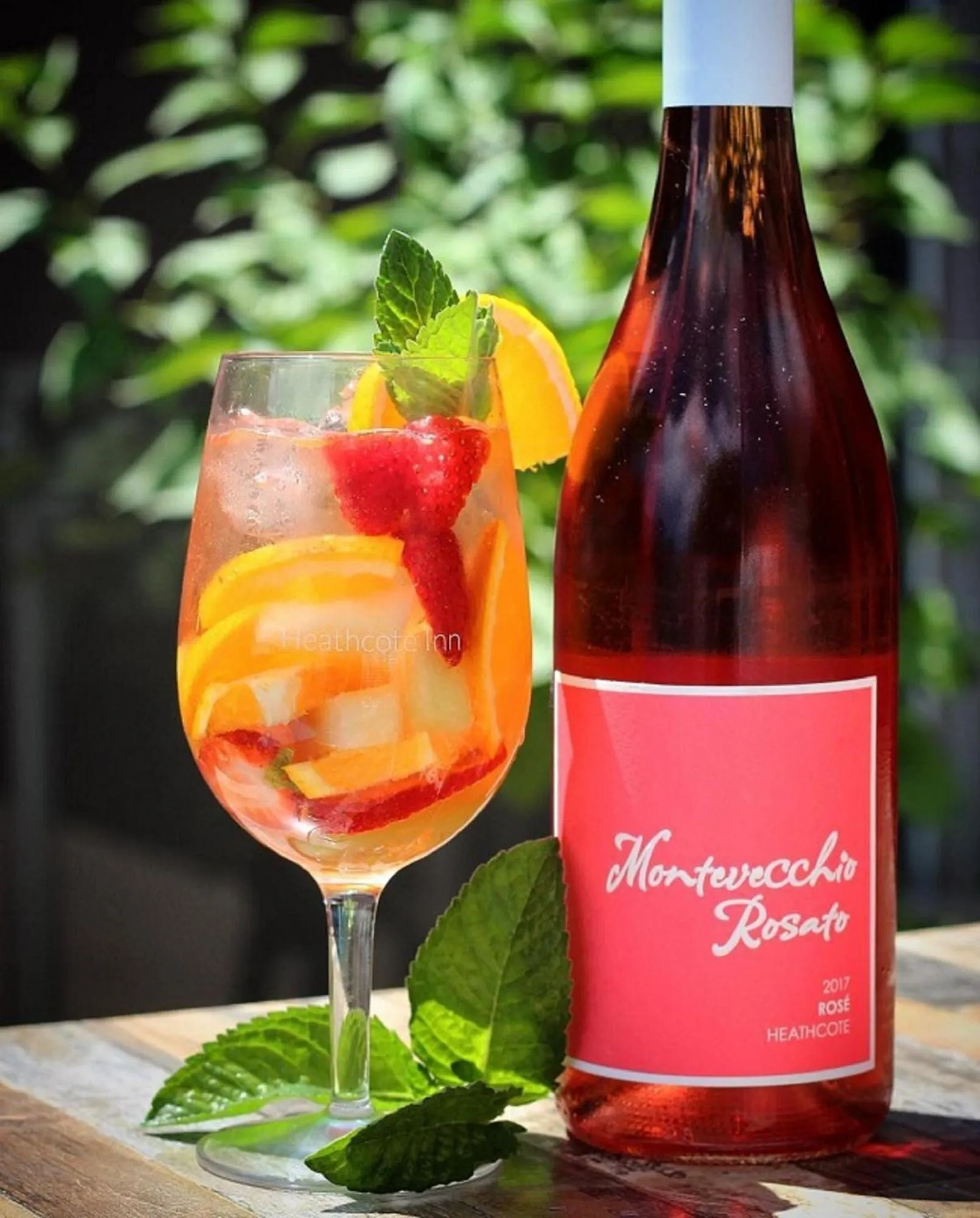 Alcoholic drinks in Heathcote Inn