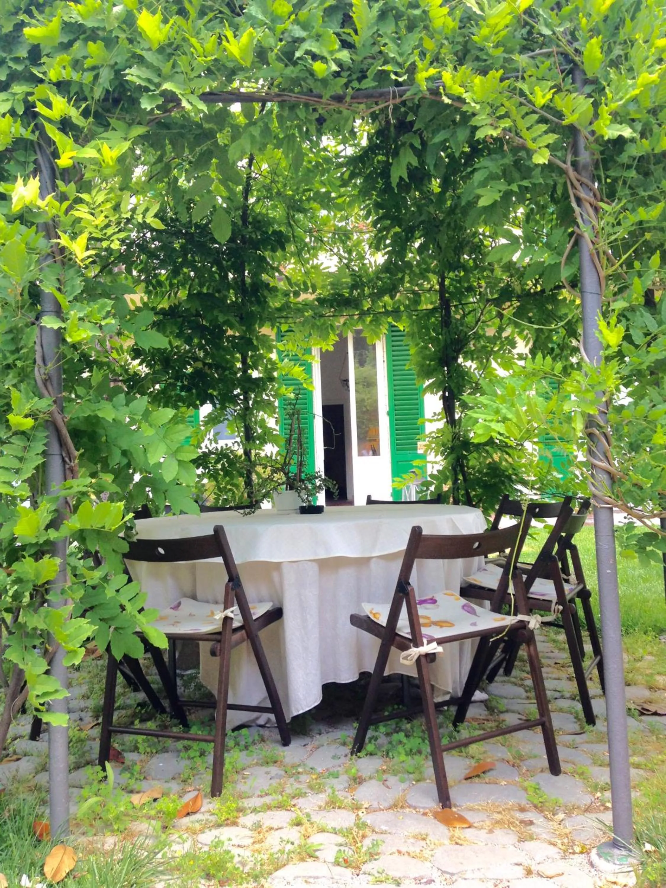 BBQ facilities in Gourmet B&B Villa Landucci