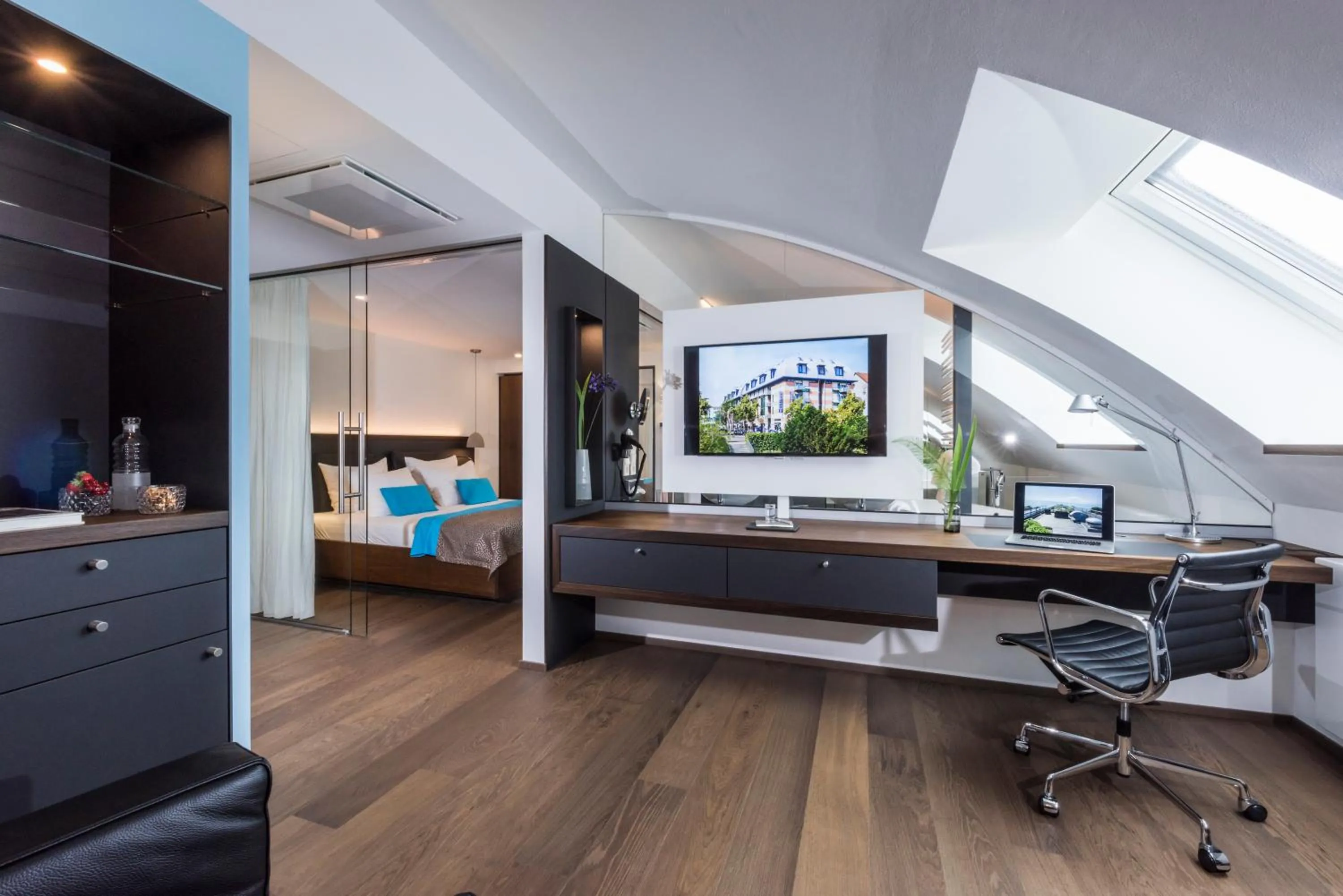 Photo of the whole room in SEEhotel Friedrichshafen