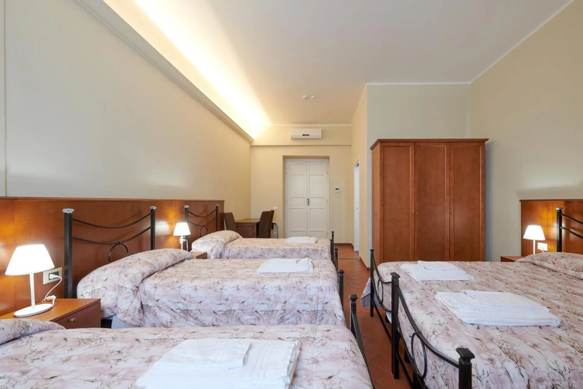 Bedroom, Bed in Casa Santo Nome di Gesu