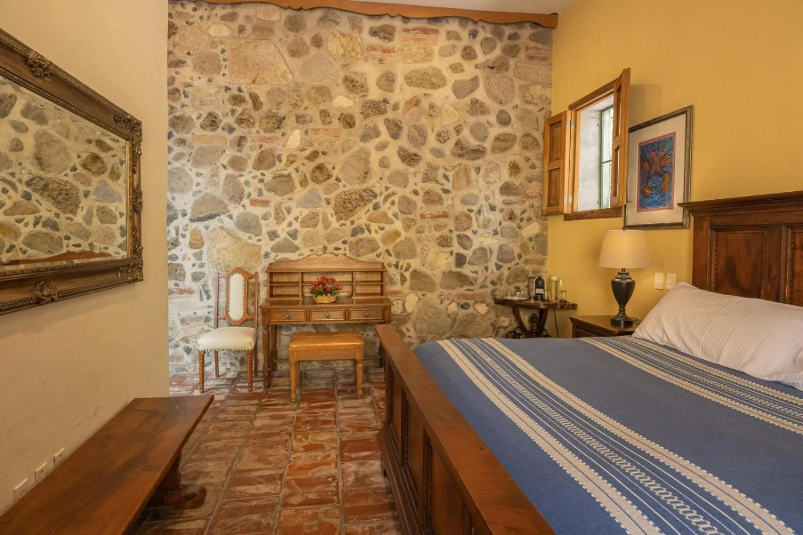 Photo of the whole room, Bed in Hacienda Labor de Rivera Hotel Boutique & Eventos