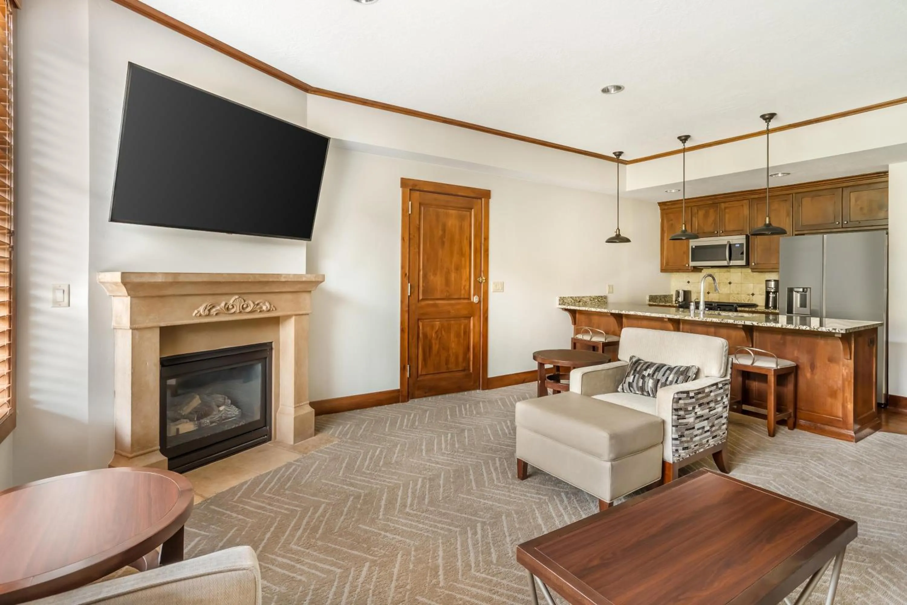 Kitchen or kitchenette in Hilton Grand Vacations Club Sunrise Lodge Park City